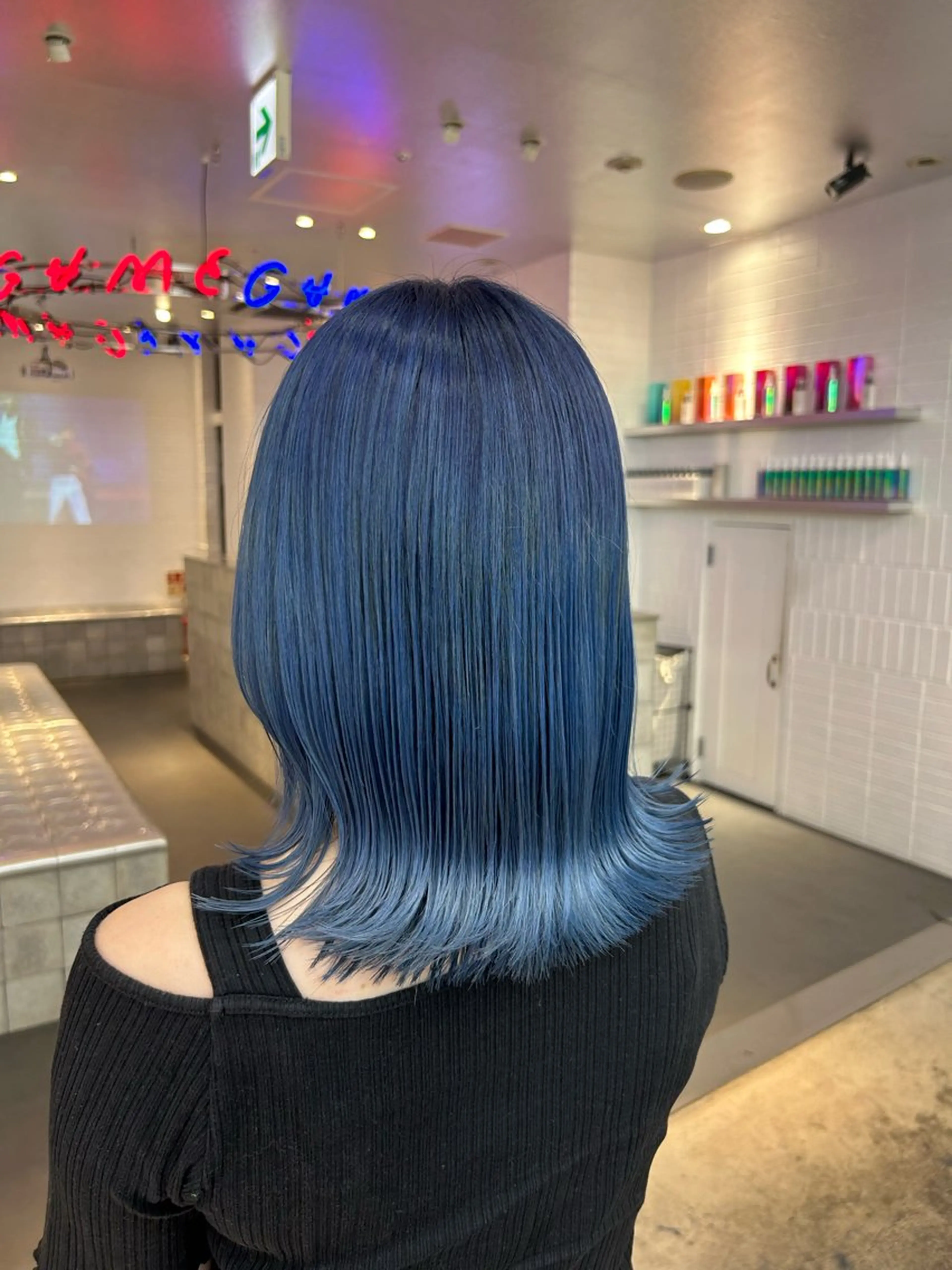 ミディアム ミディアムパーマ ボブ 外国人風カラー 髪質改善 レイヤーカット ヘアカラー トリートメント MiRI💜地毛級 エクステ✖似合わせ技のヘアスタイル