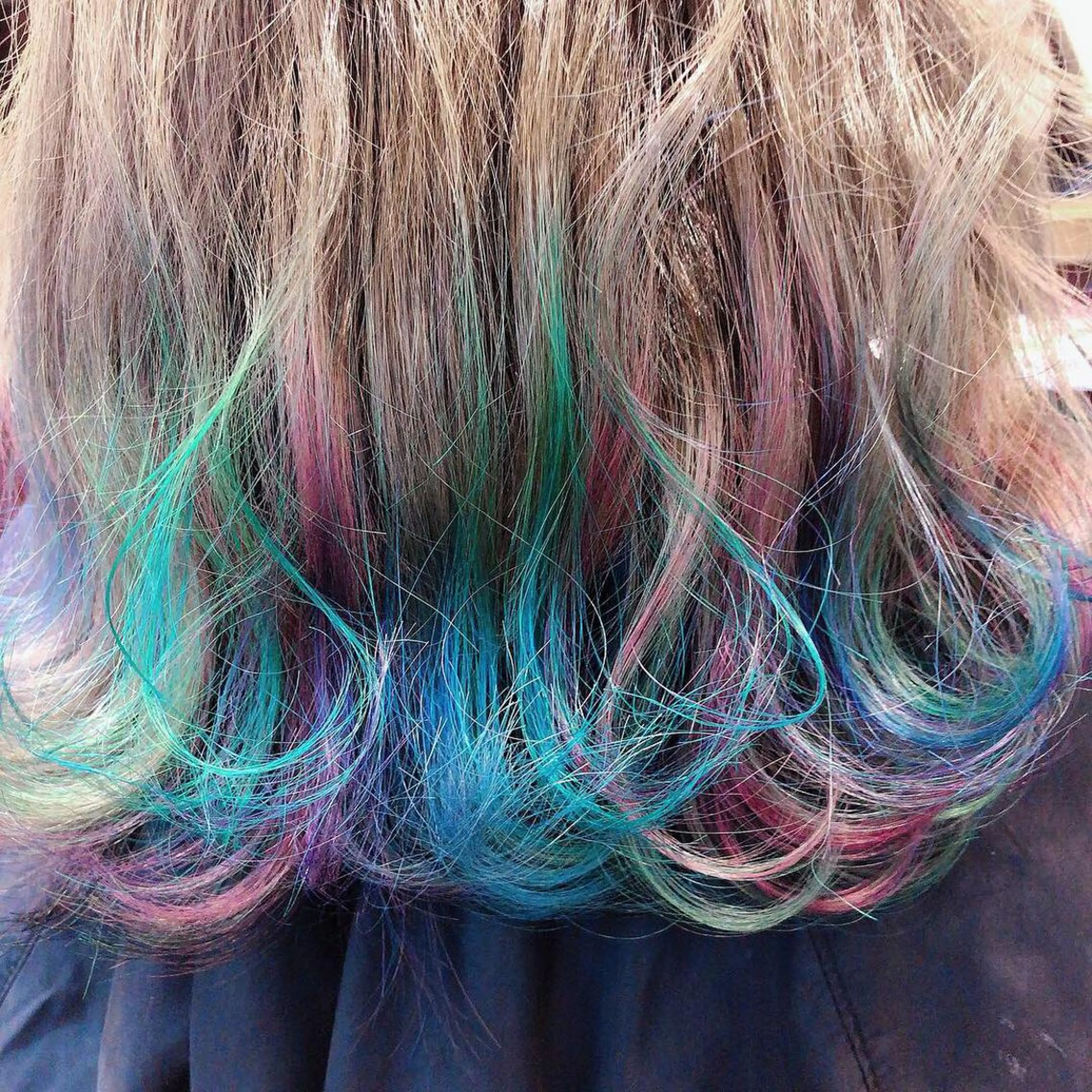 ミディアム カラー ヘアアレンジ ユニコーンカラー 代表　YUKI ☆のヘアスタイル