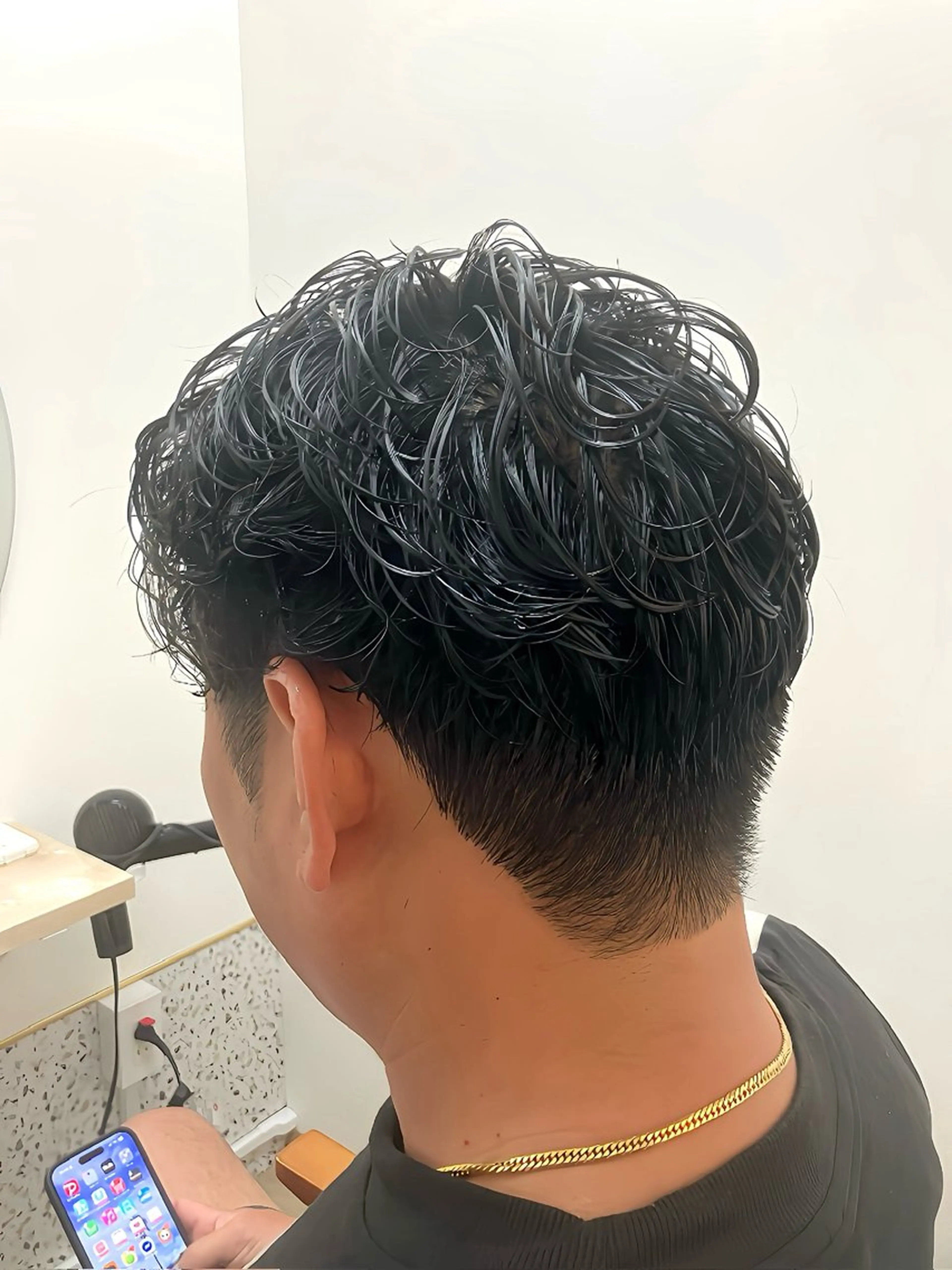 メンズ メンズパーマ ウルフ・ハイレイヤー 🌟ナカノ・ユウヤのヘアスタイル