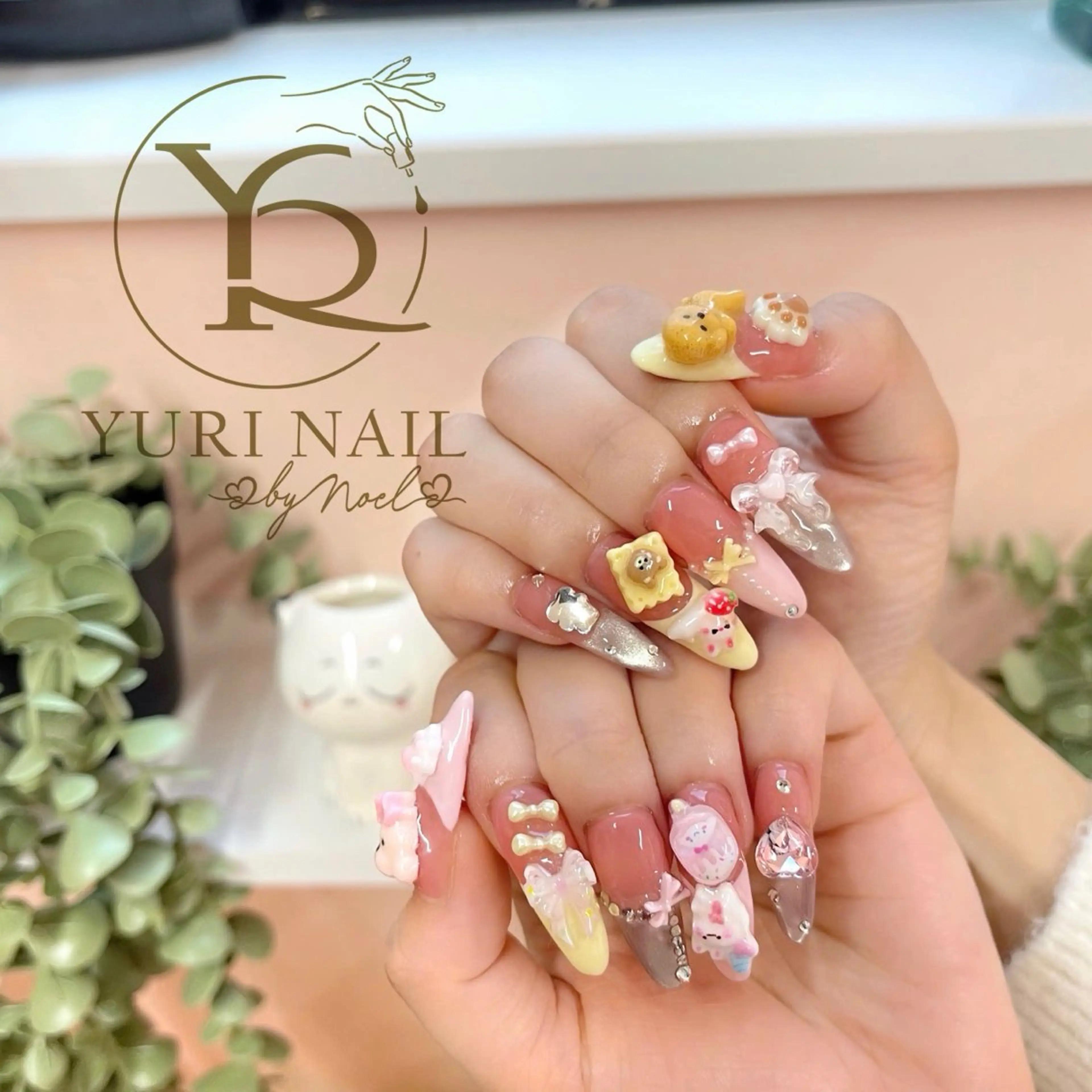 ネイル ハンドネイル フットネイル ハンドケア YURI Nail Narita所属・YURI Nail NARITAのネイルデザイン