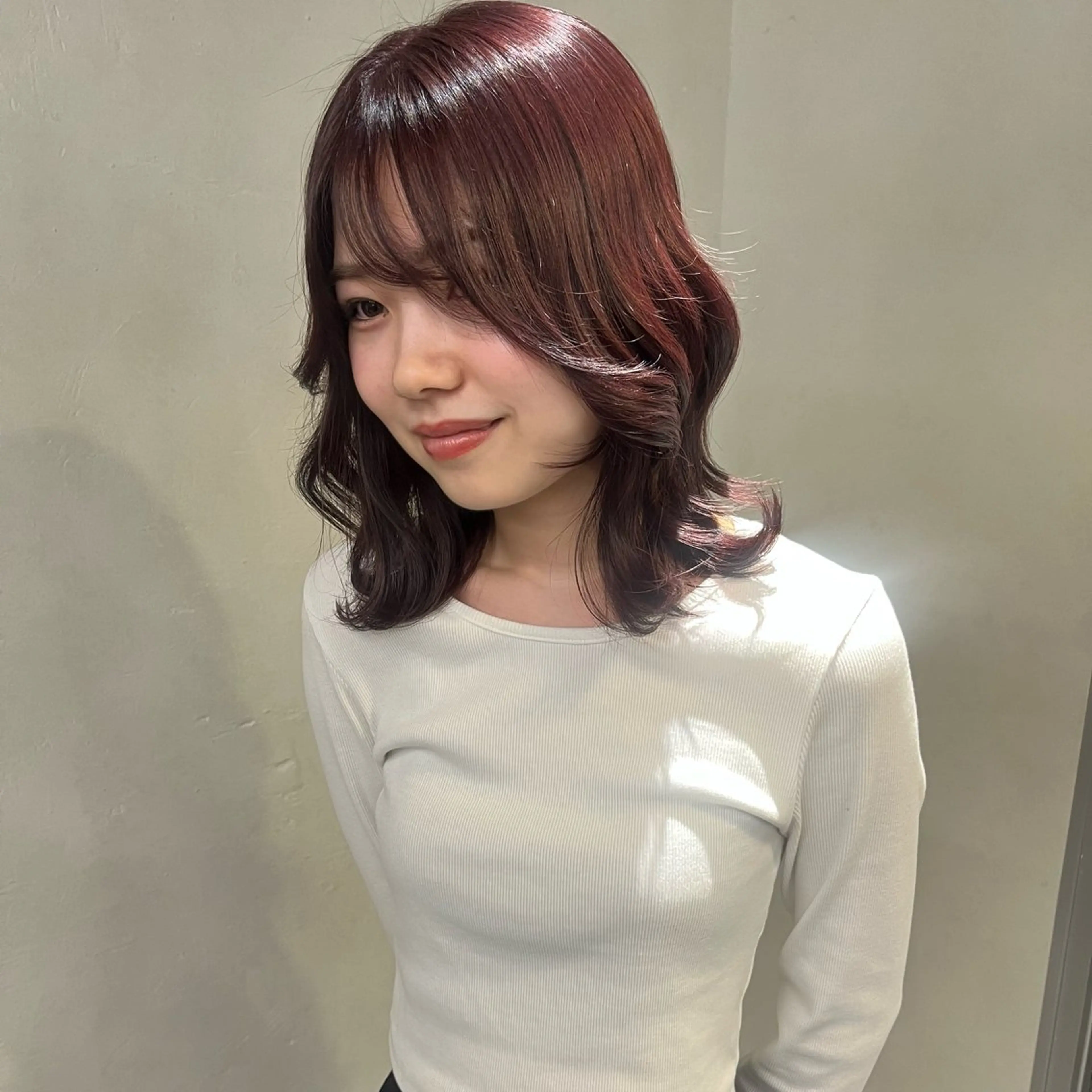 ミディアム カラー ブラウンカラー カシス レッドカラー カットモデル募集中 Yui🎀✨のヘアスタイル