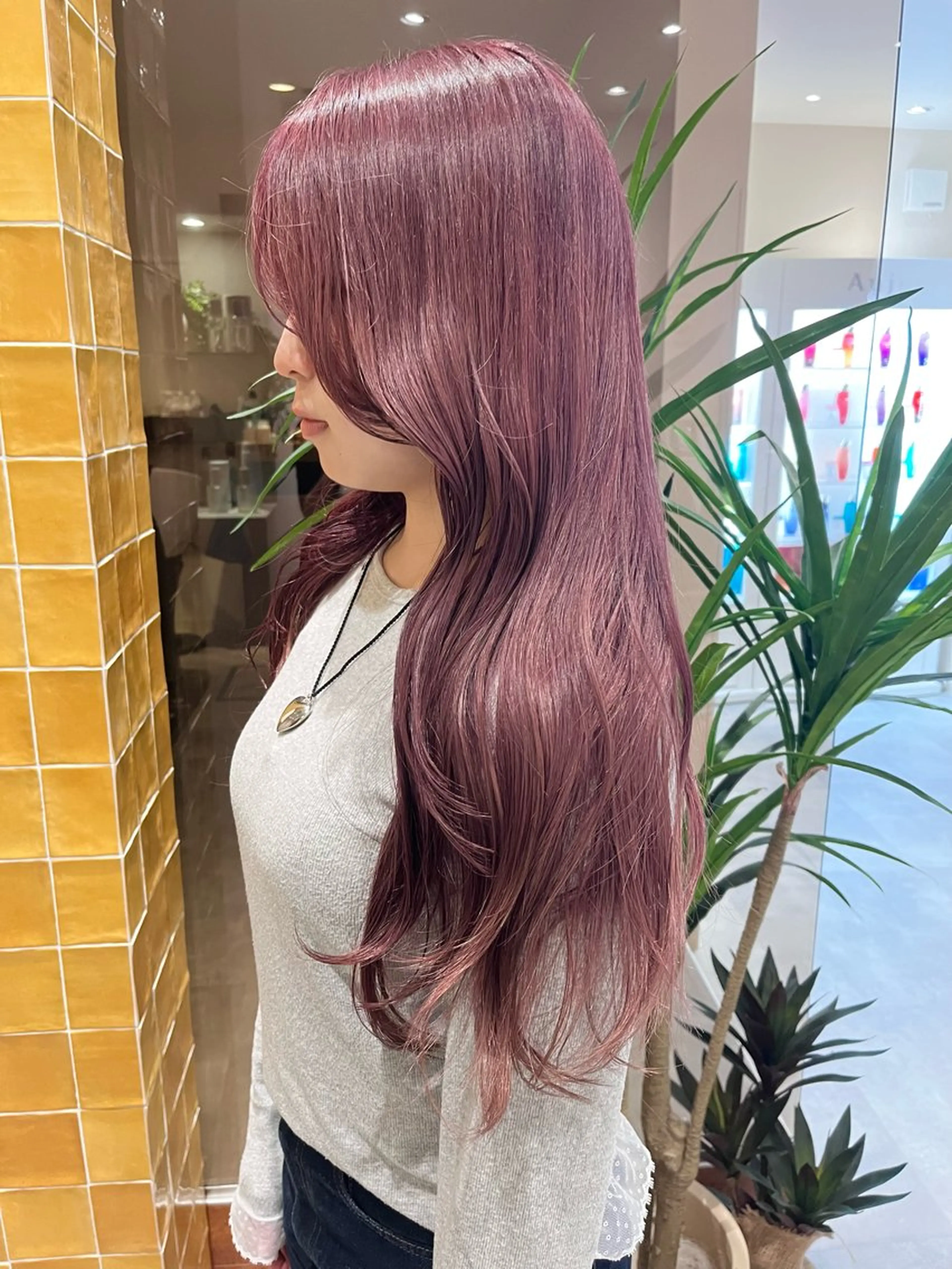 ロング カラー ブリーチ ラベンダーカラー ピンクカラー ピンクラベンダー ﾚｲﾔｰ🩵透明感 ೀユイ🌙のヘアスタイル