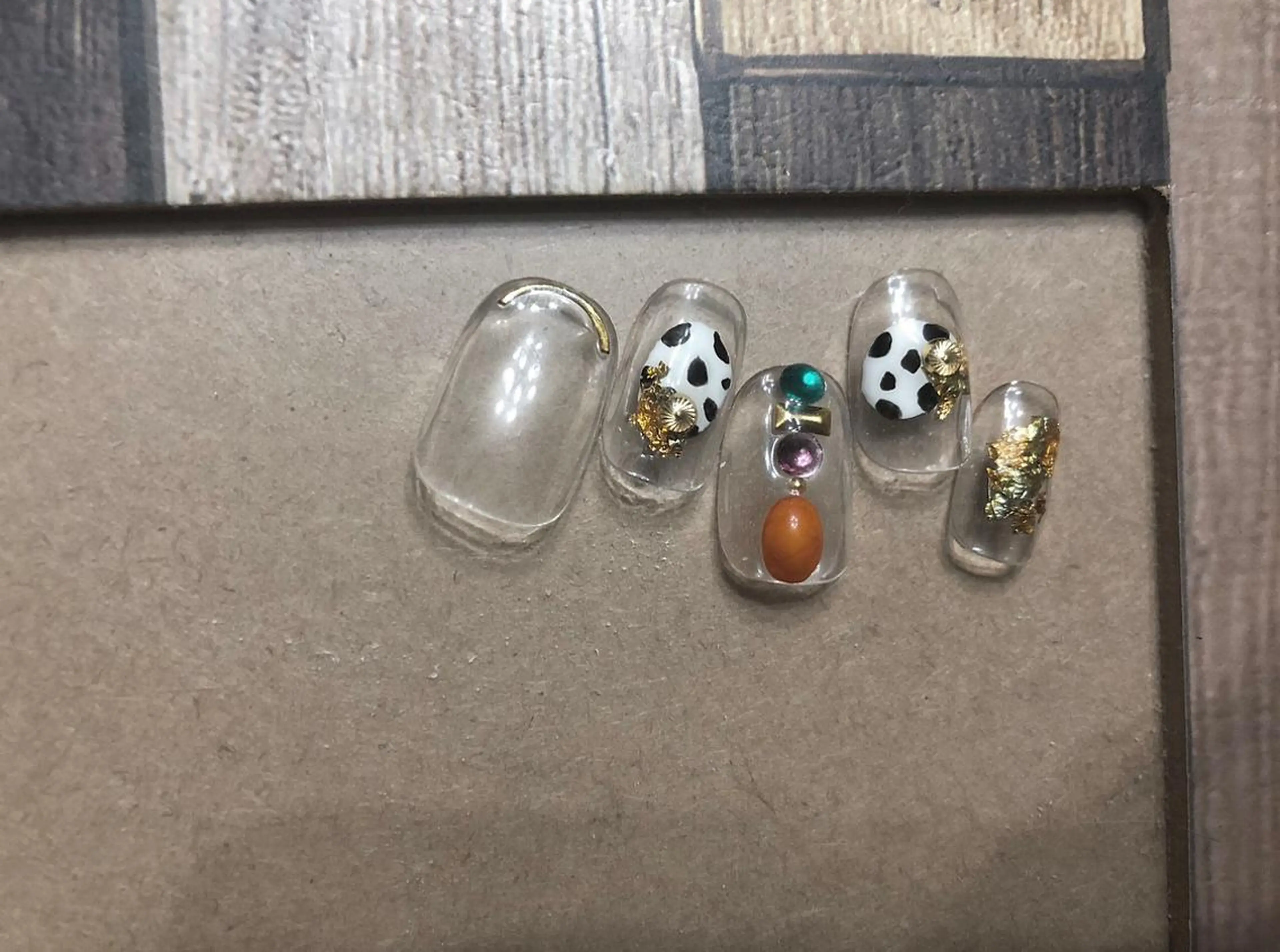 ネイル クリアネイル ハンドネイル パラあり！フィルイン 美フォルムのネイルデザイン