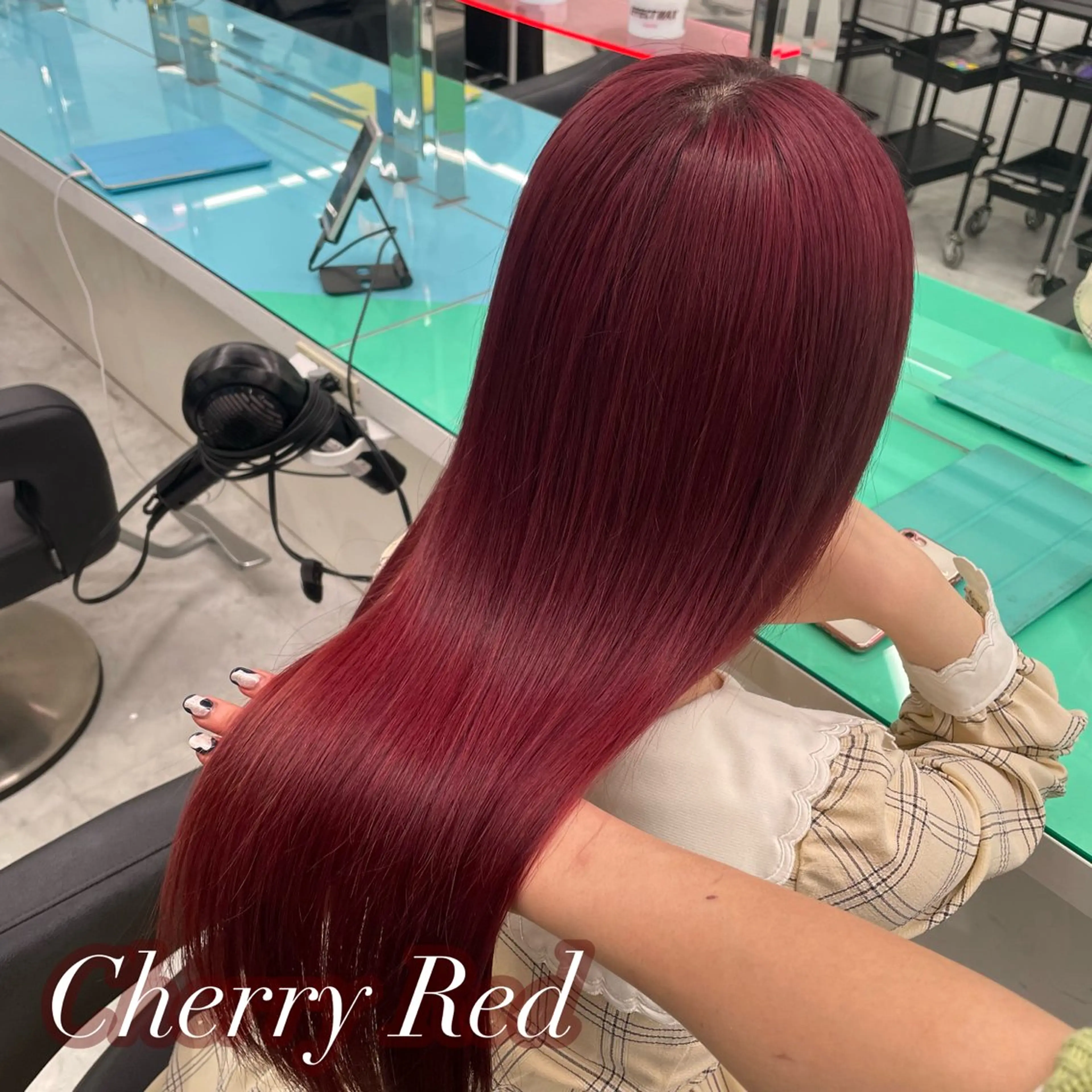 ロング カラー ヘアカラー ダメージレスハイ トーン💖kanonのヘアスタイル