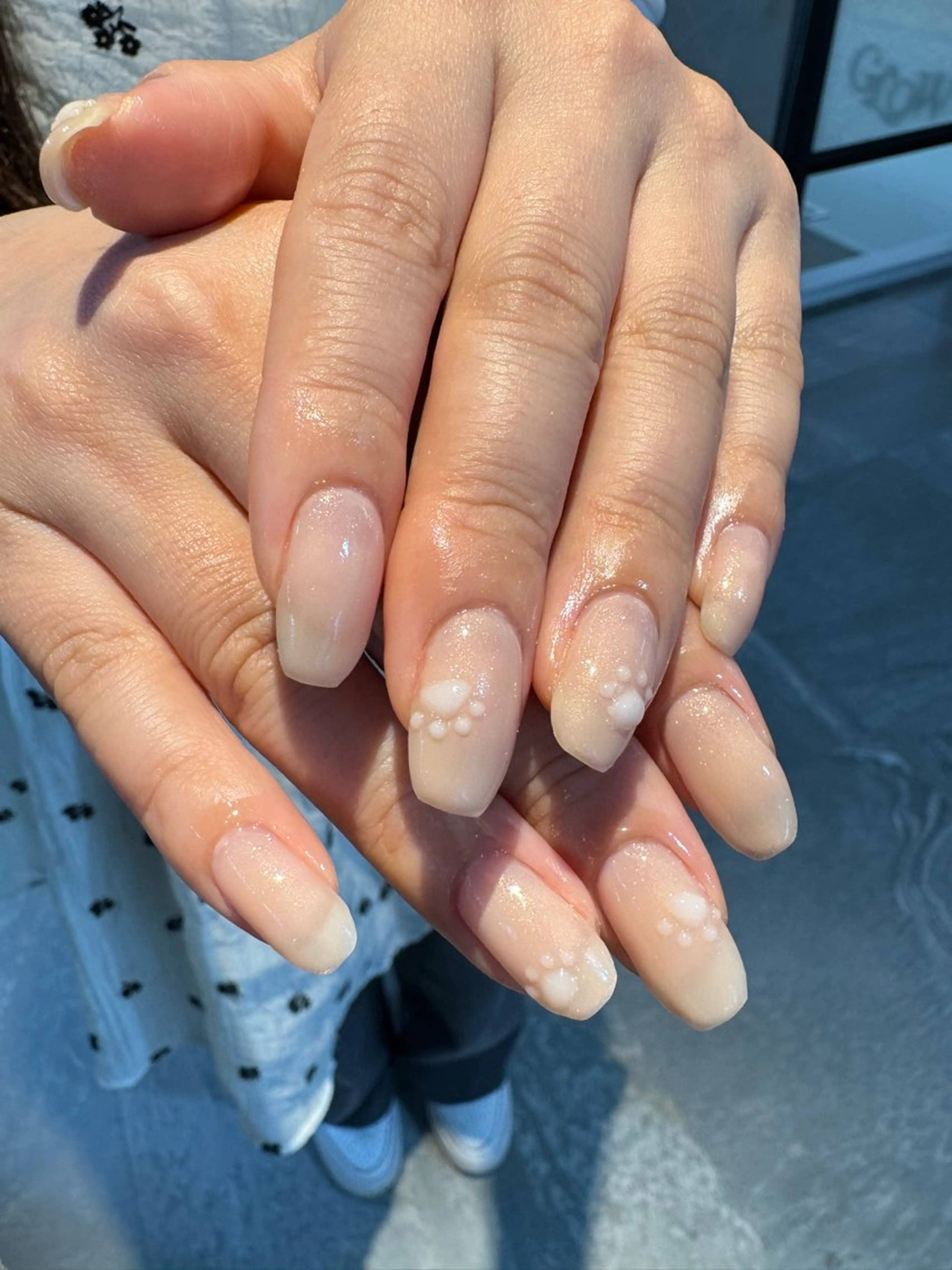ネイル ハンドネイル GLOW MIUのネイルデザイン