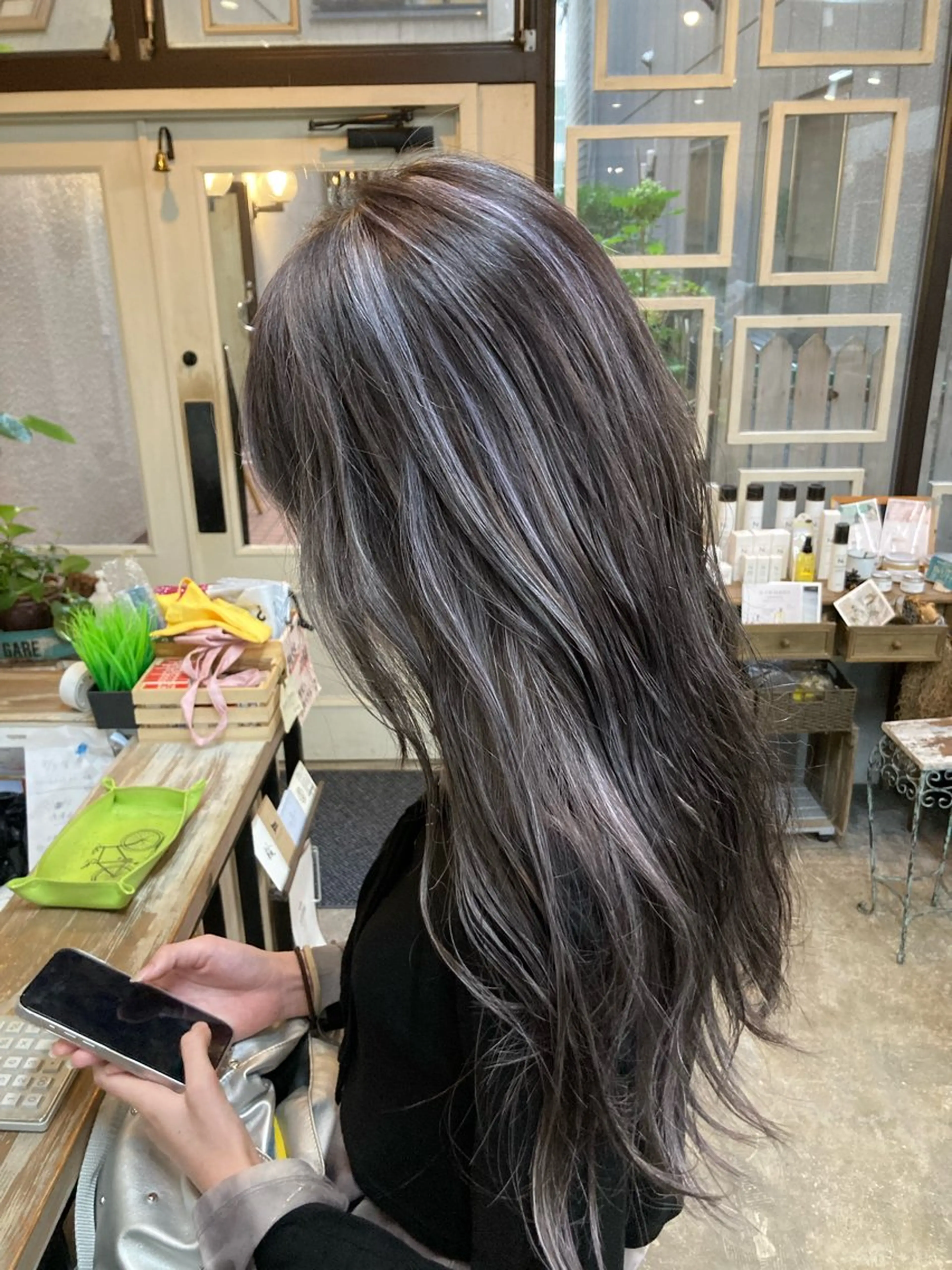 ロング カラー ハイライトカラー ハイライト ヘアカラー 新田龍之輔 →メンズ／派手髪のヘアスタイル