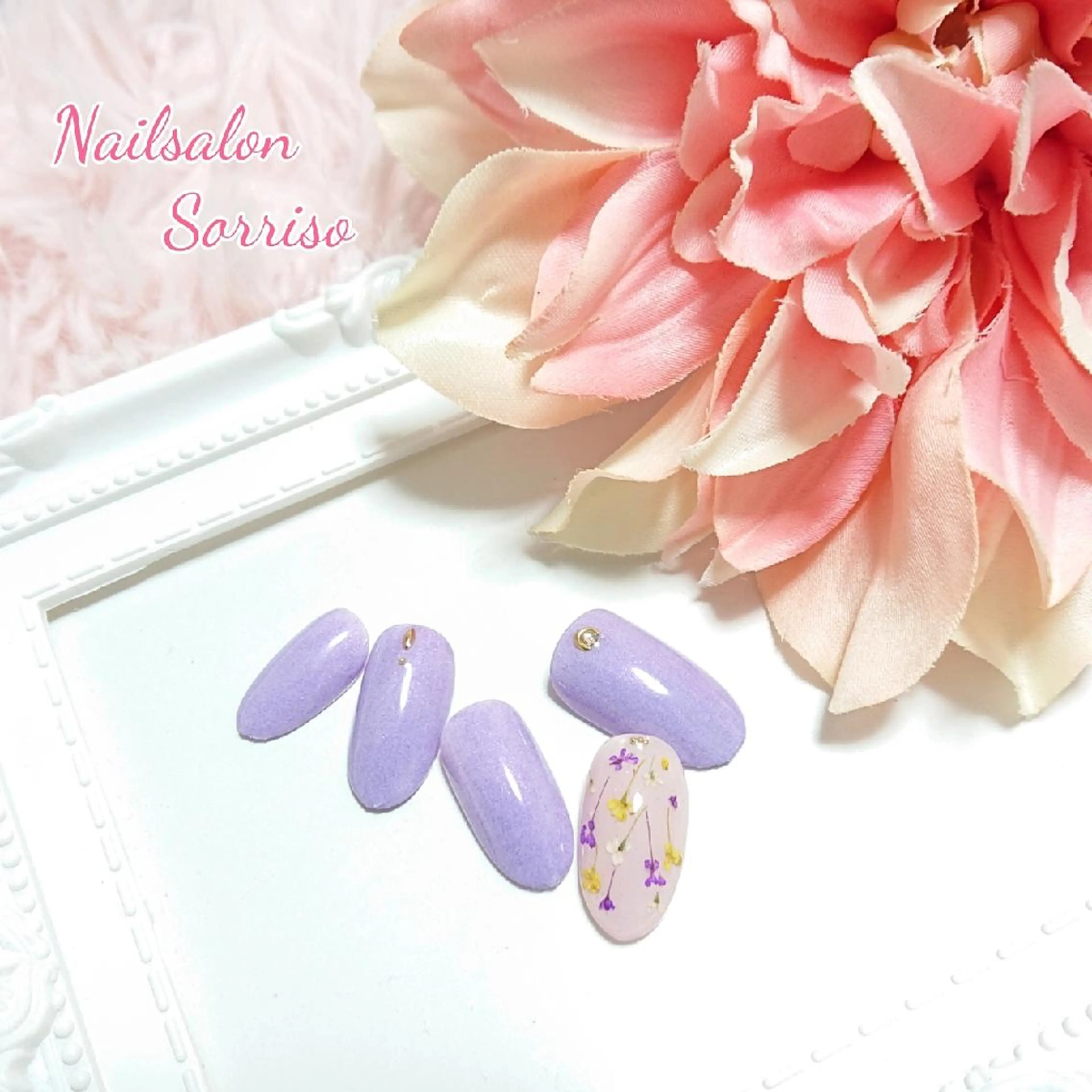 ネイル KOYAMA KIMIEのネイルデザイン