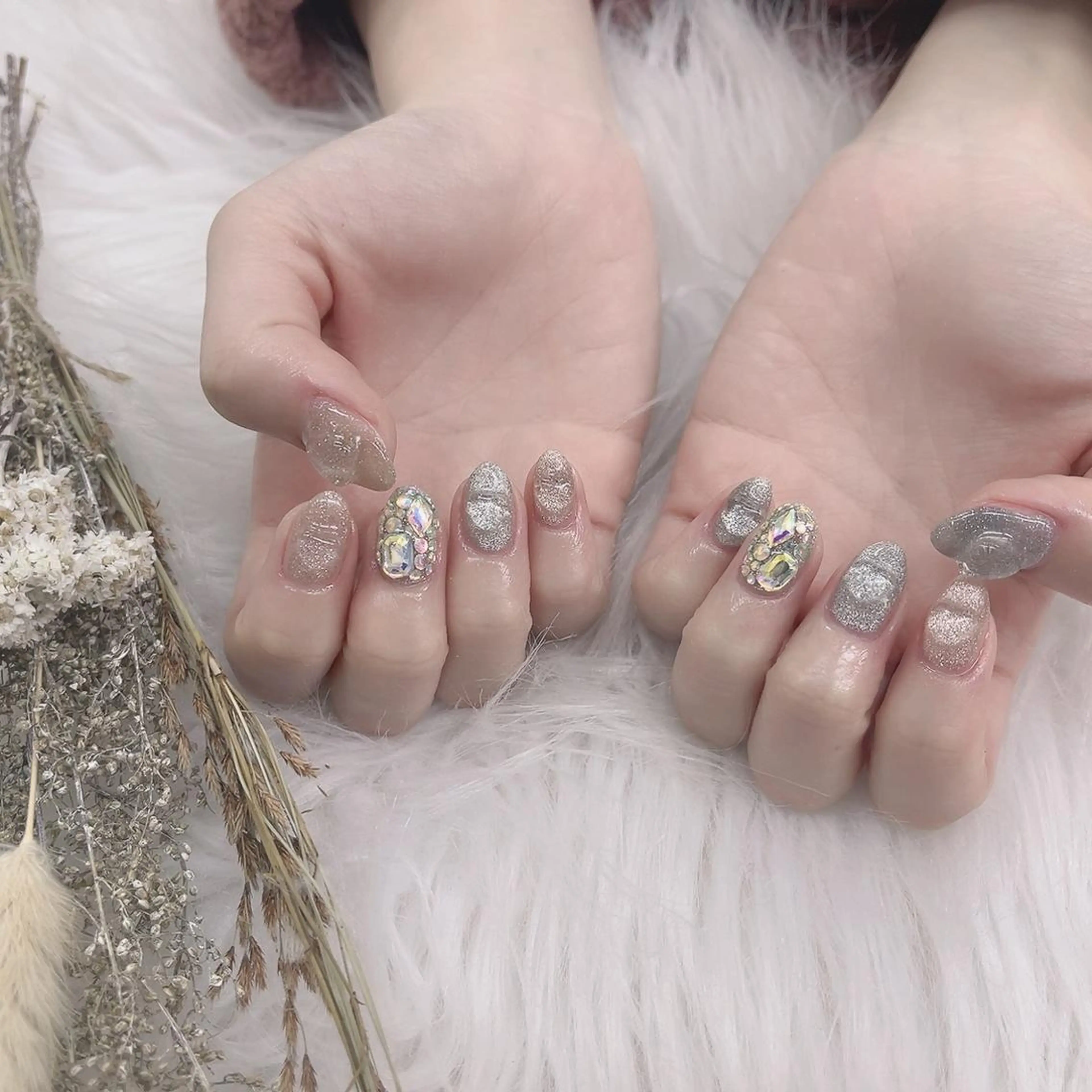 ネイル 🦋ネイルサロン ブラン🌈ゆりのネイルデザイン