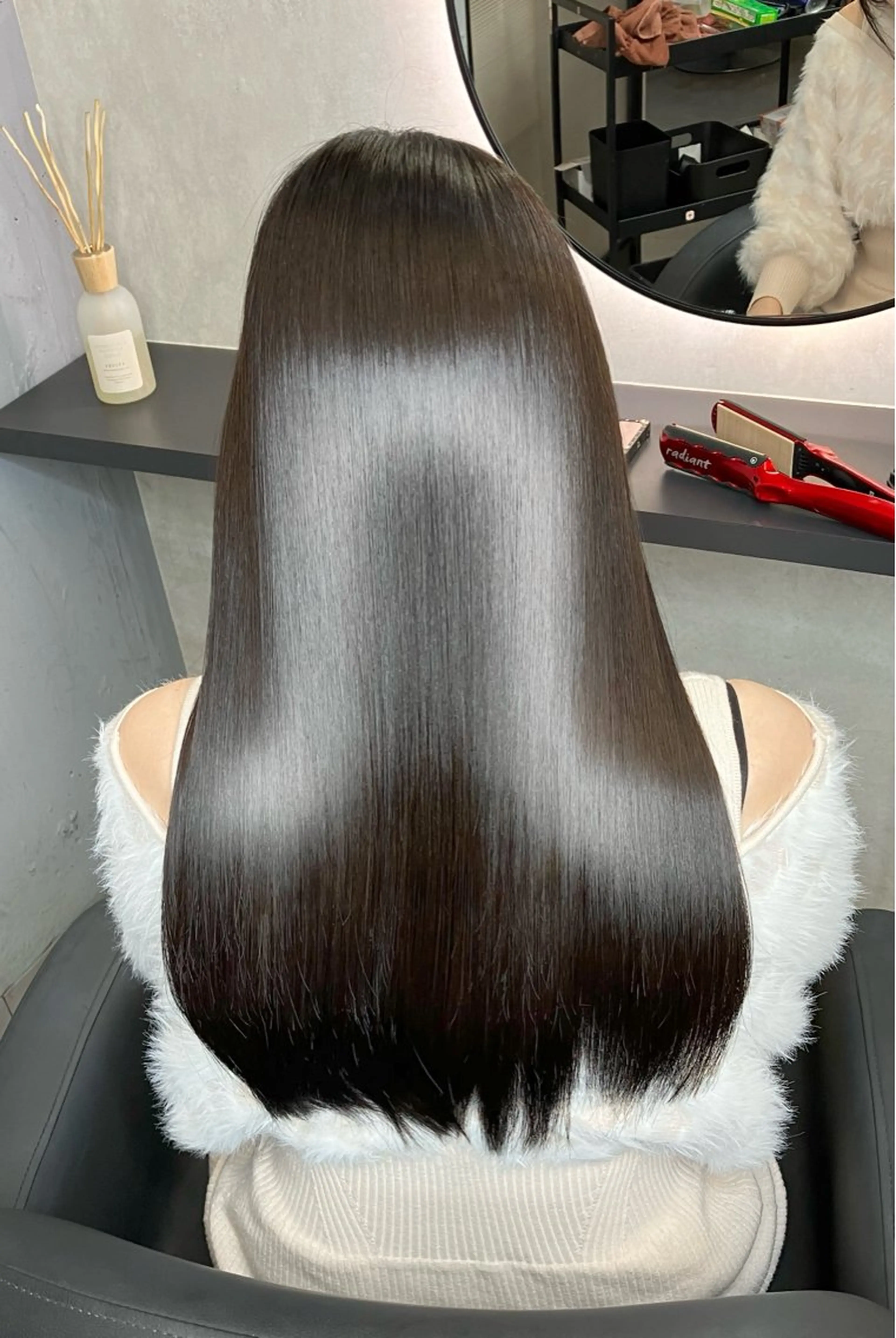 セミロング カット ヘアカラー トリートメント uniii/新宿 髪質改善/縮毛矯正のヘアスタイル