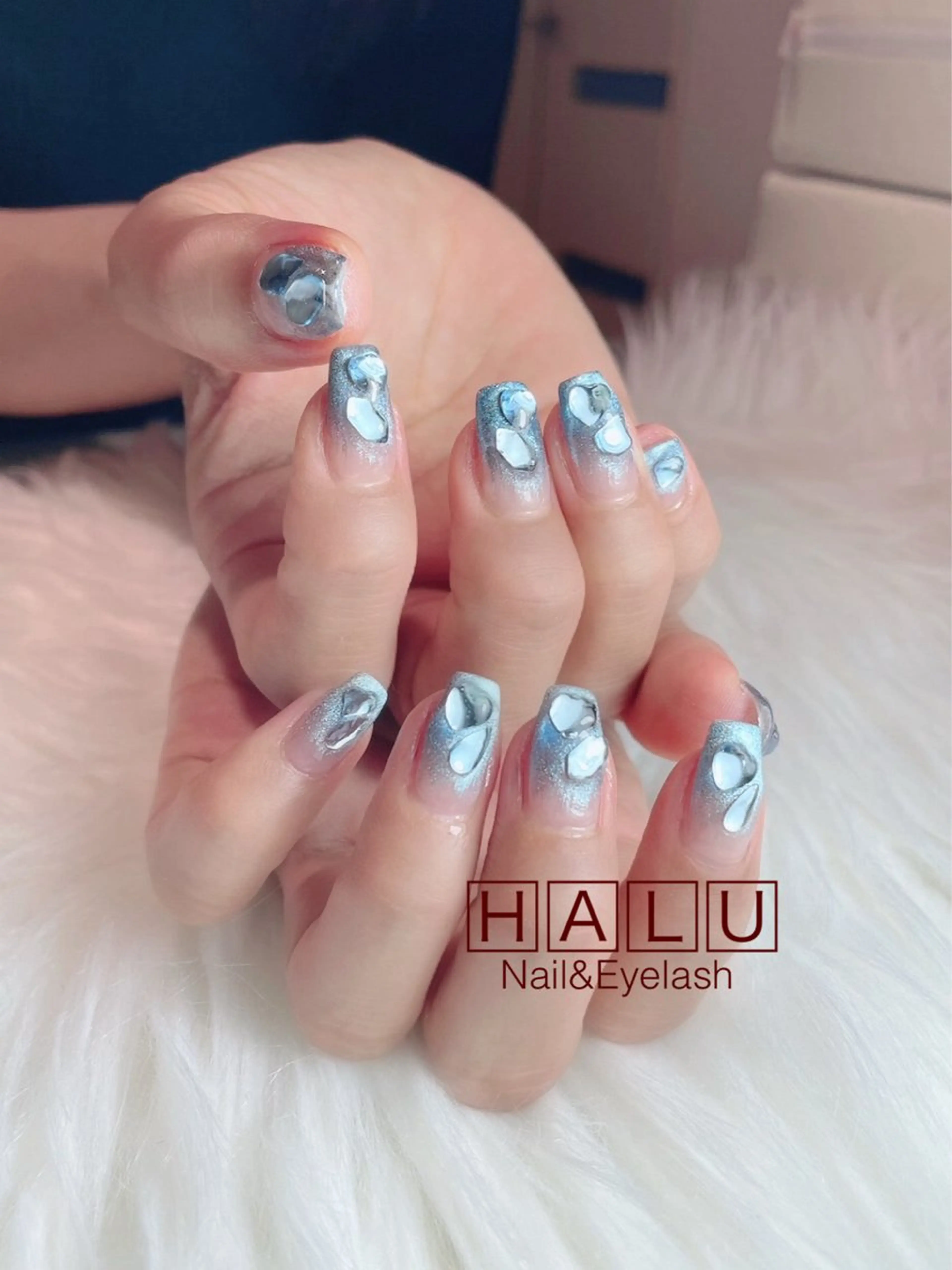 ネイル ブルー HALU ハルのネイルデザイン