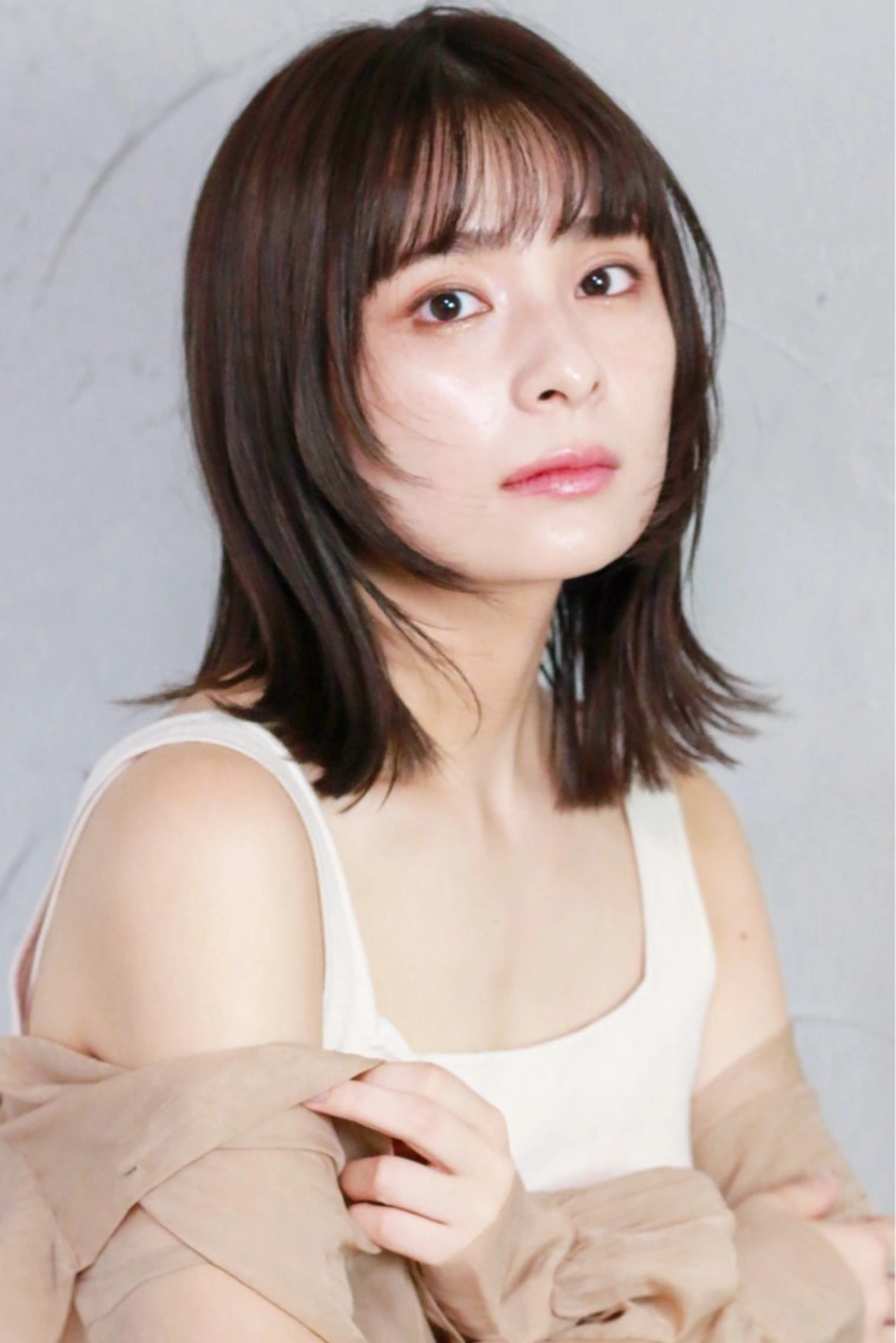 ミディアム ボブ 顔まわりレイヤー レイヤーカット カット ヘアカラー 【ボブ/個室サロン】 癒し空間mimuraのヘアスタイル