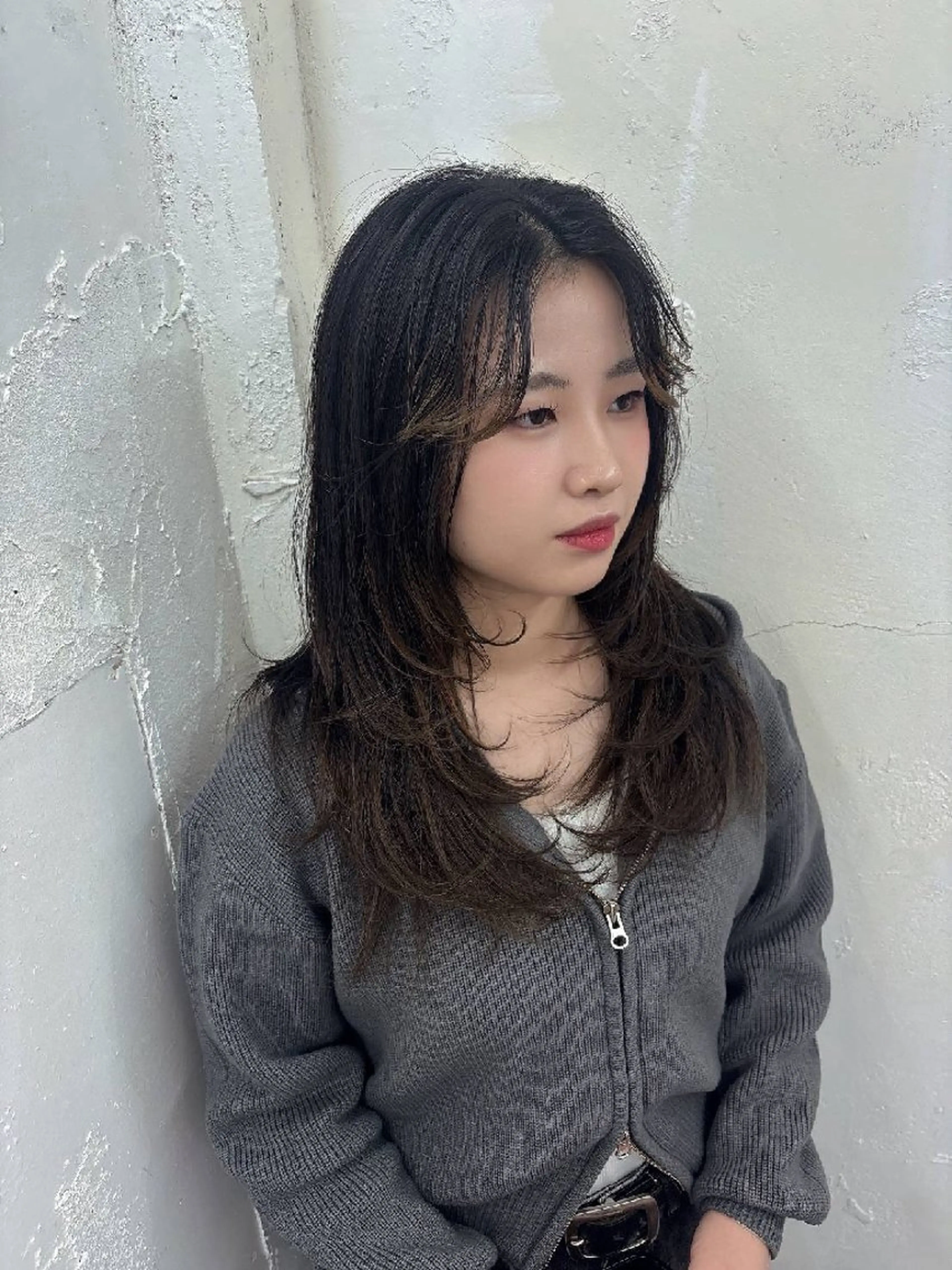 カラー セミロング シールエクステ ブリーチ ダブルカラー ハイトーンカラー エクステ ヘアカラー トリートメント ベルグロー アルファのヘアスタイル