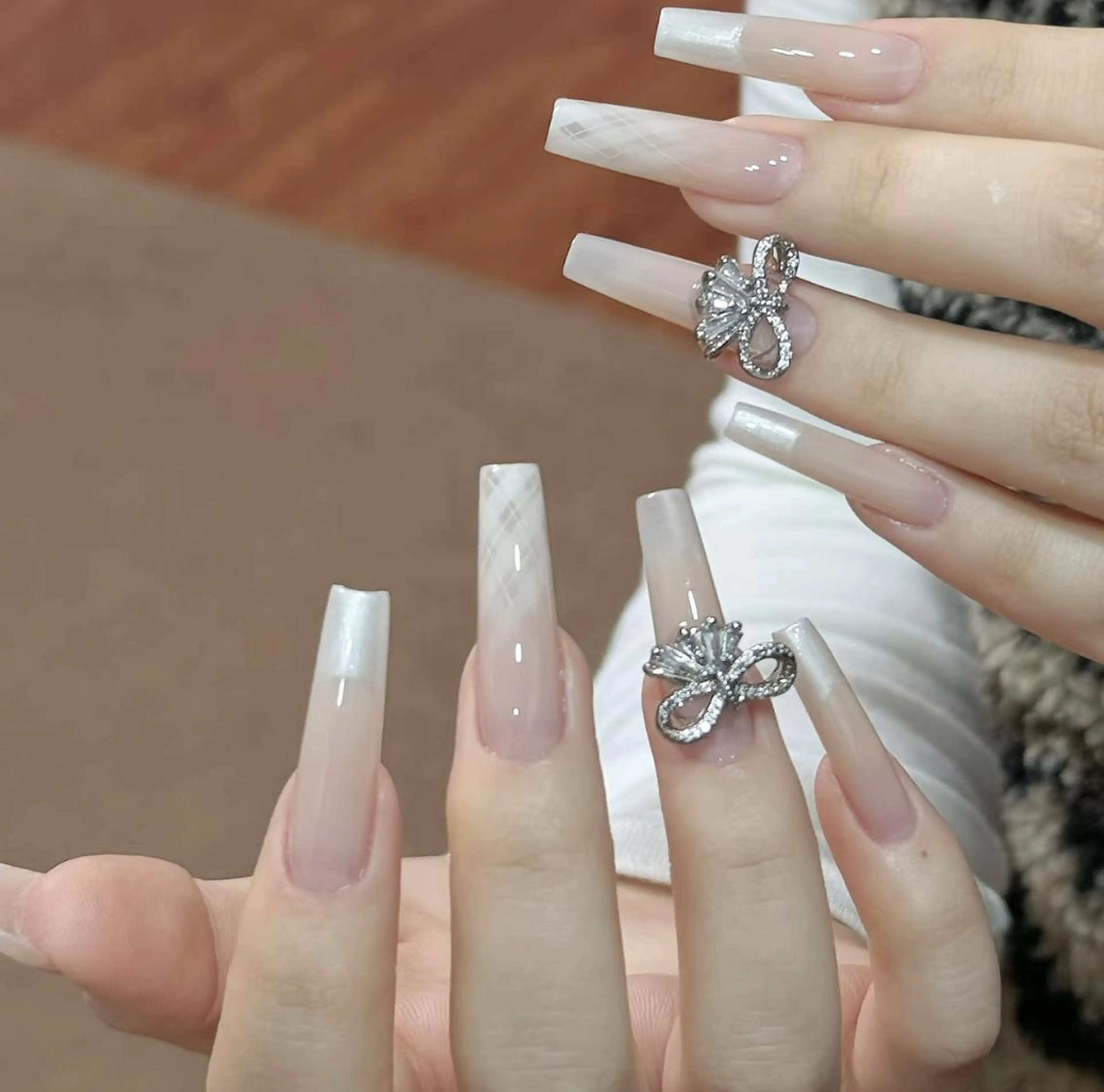 ネイル ハンドネイル 🎀 NaNa_nailのネイルデザイン