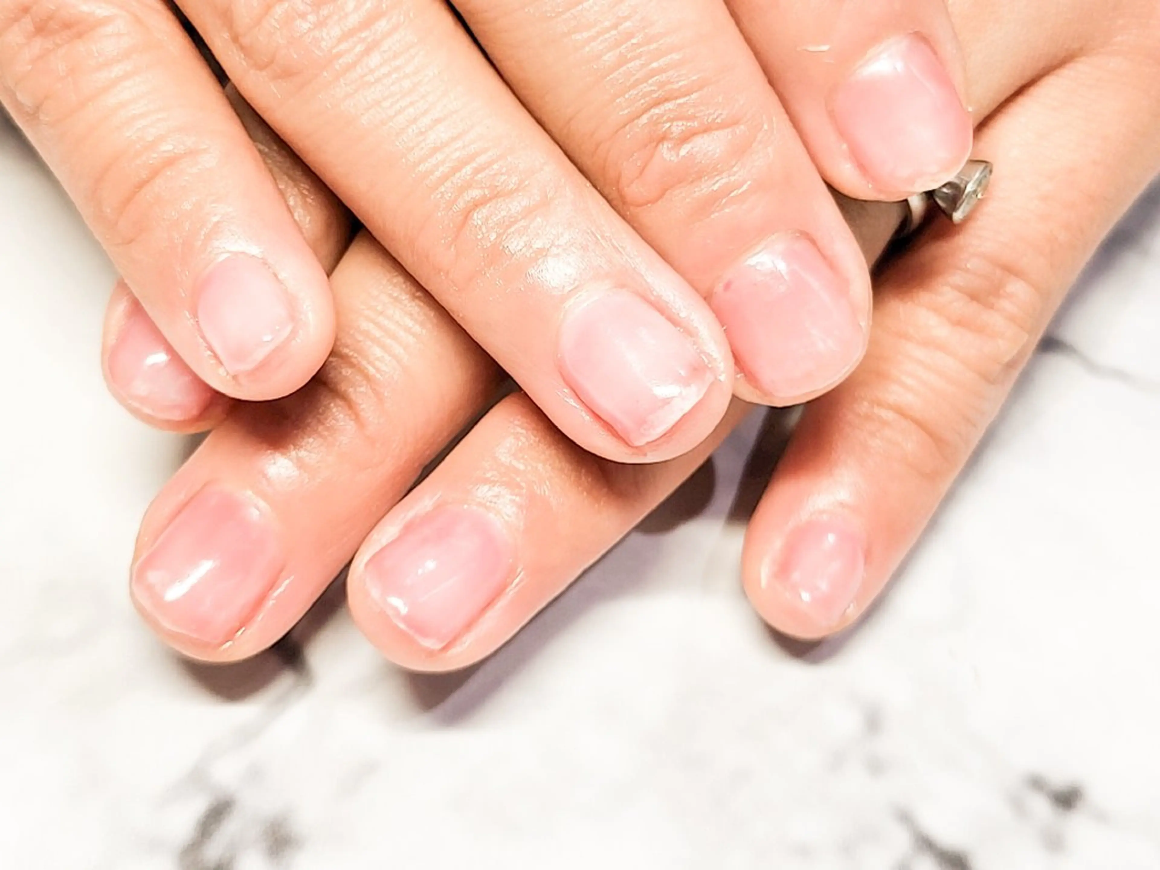 ネイル ワンカラーネイル シンプルネイル ハンドネイル 矢野 美希のネイルデザイン