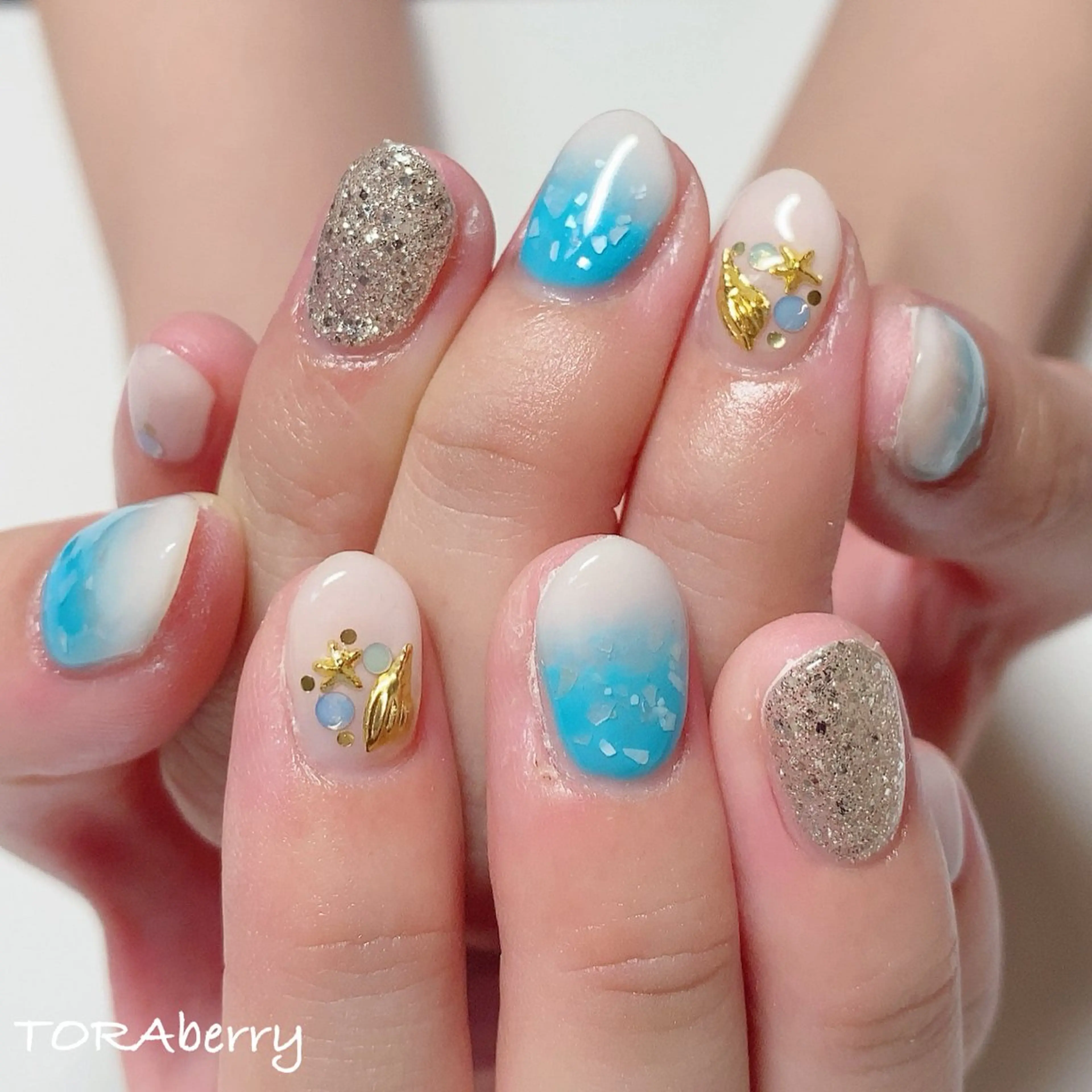 ネイル ハンドネイル ネイリスト なつみのネイルデザイン