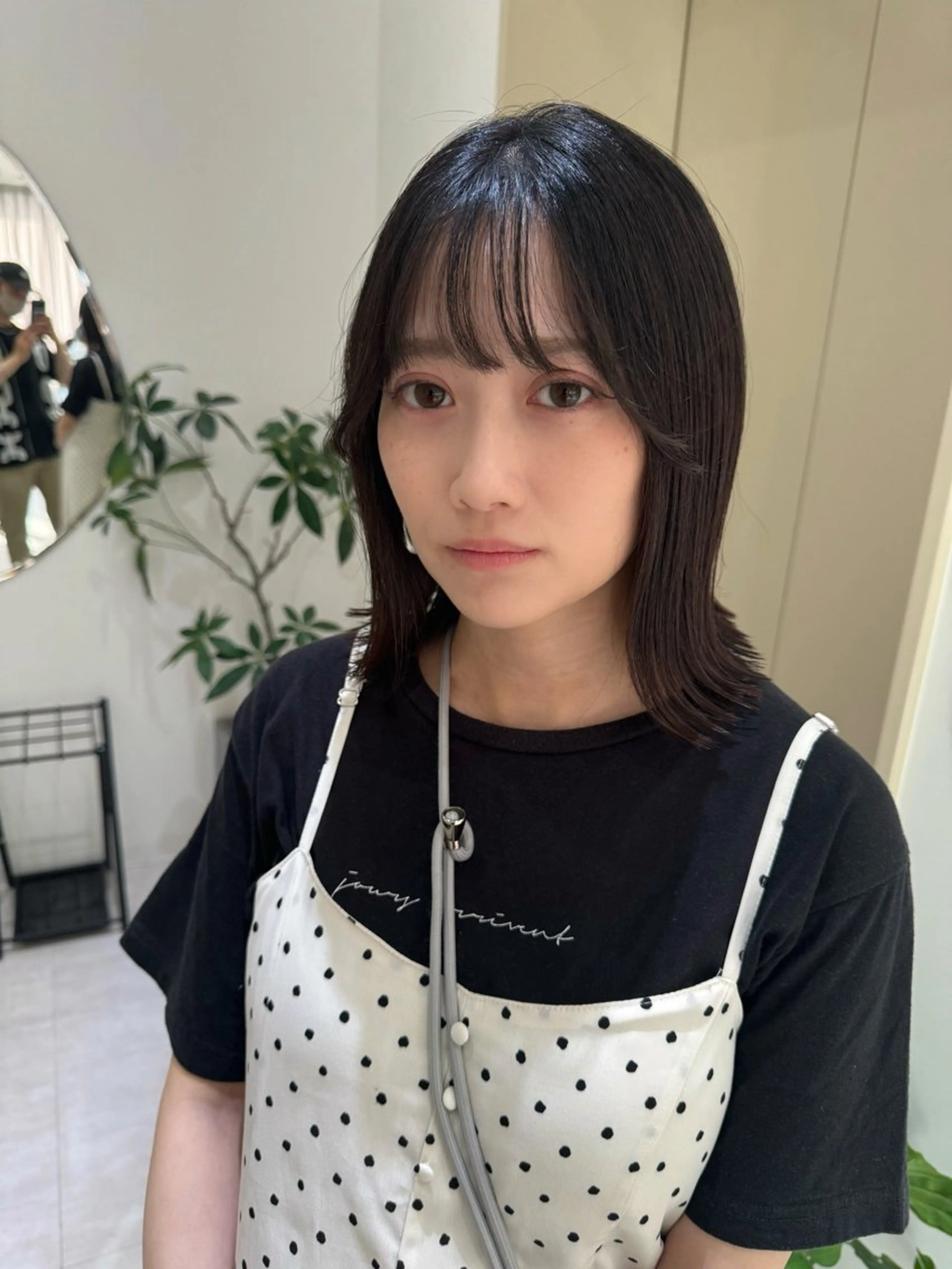 ミディアム ボブ 顔周りカット 似合わせカット 小顔カット カット ヘアカラー トリートメント 透明感カラー ボブ ミディアム 齊木勇人のヘアスタイル