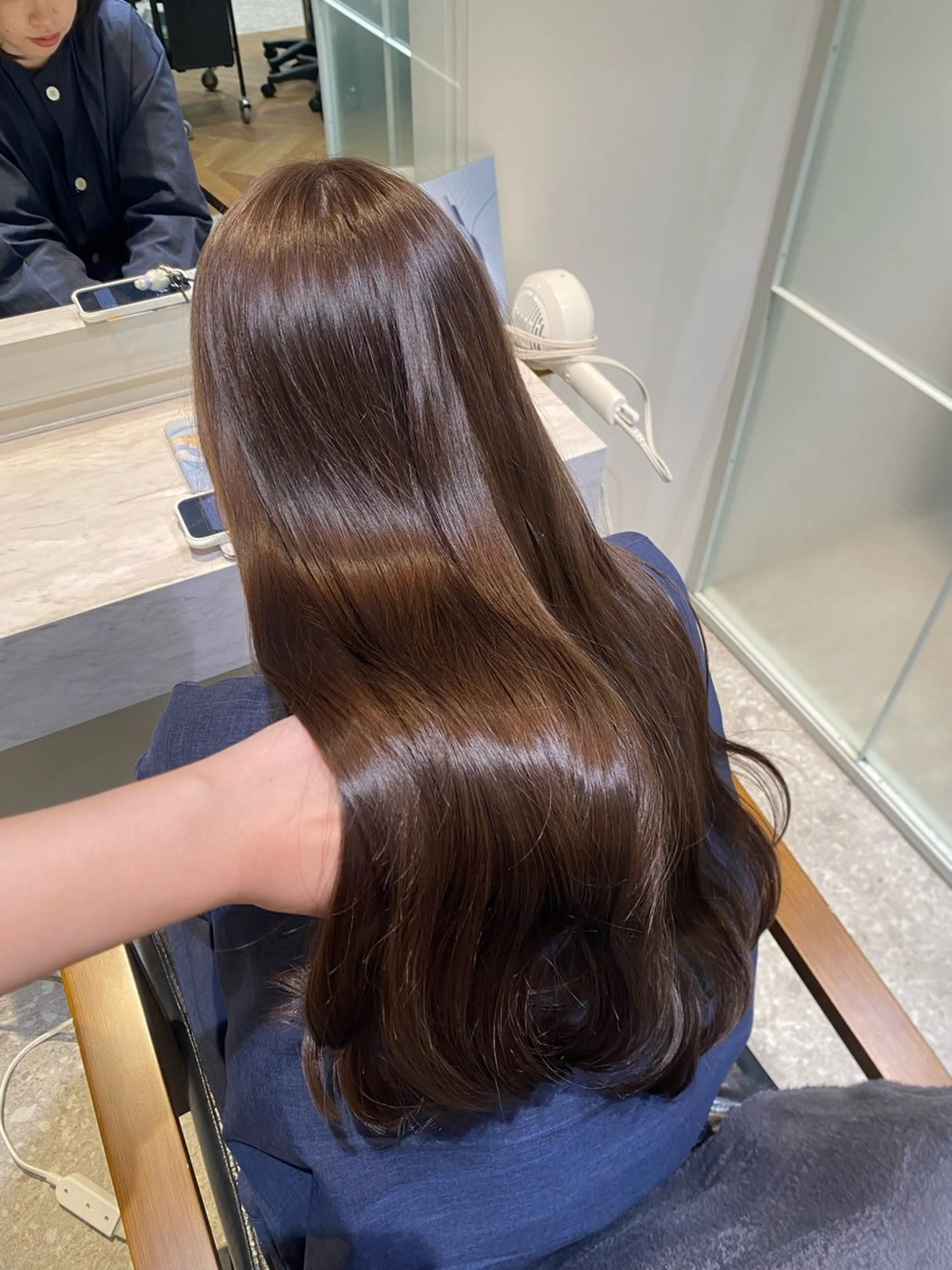 ロング カット ヘアカラー トリートメント モテ艶カラー 🎖さえきはるかのヘアスタイル