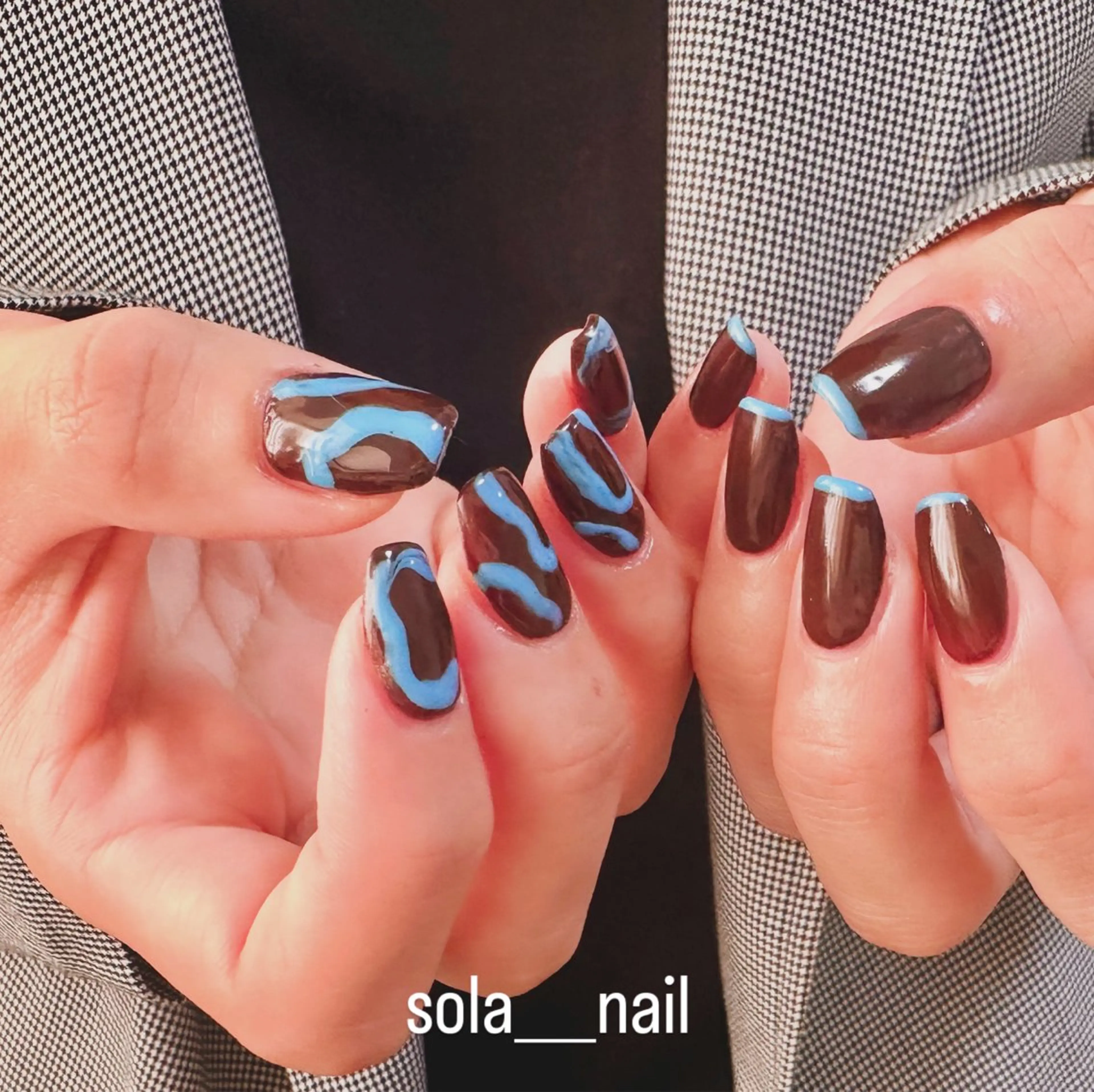 ネイル ブルー ボルドー シンプルネイル sola nailのネイルデザイン