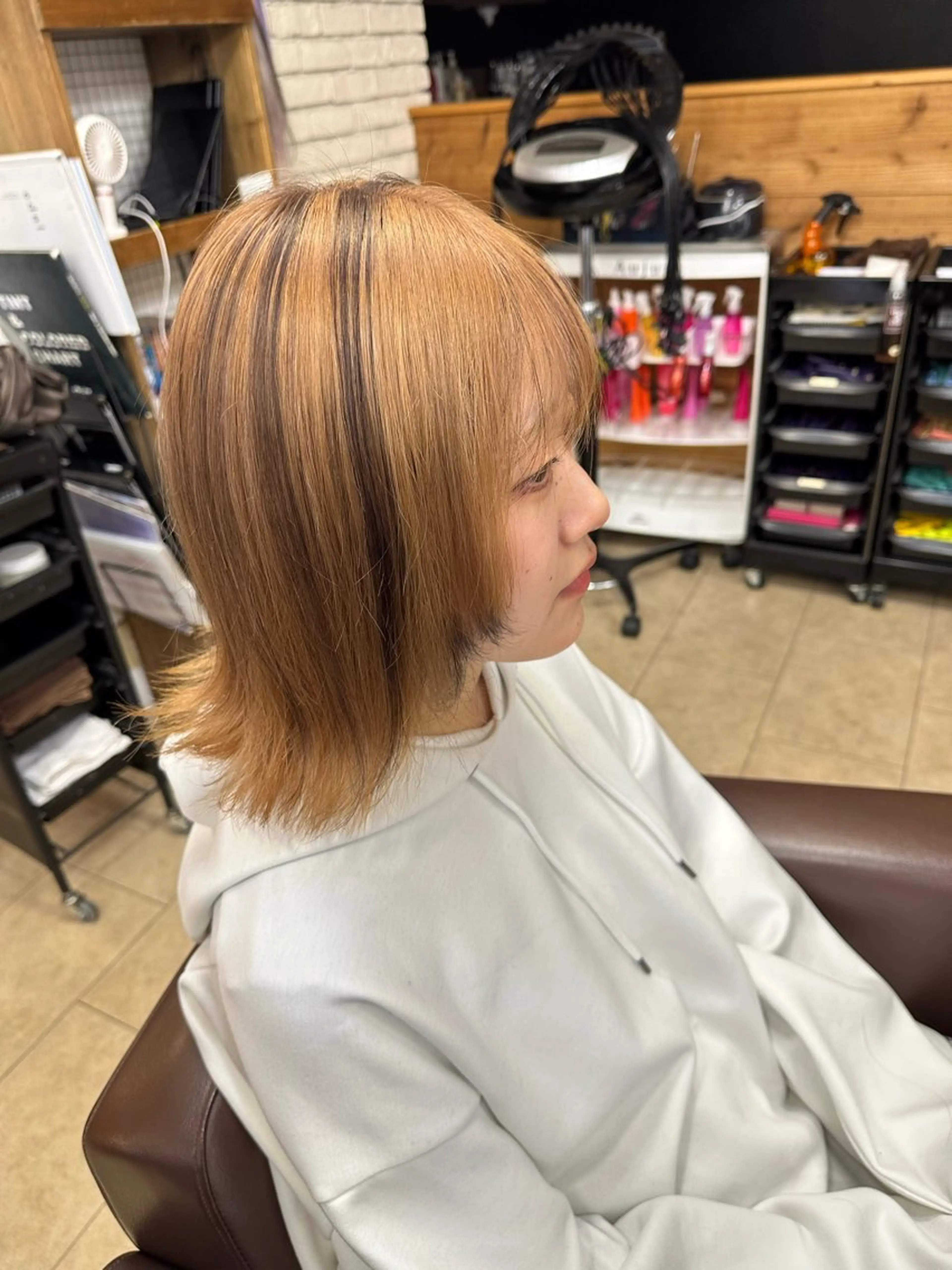 ミディアム ハイトーン/デザイン /パーマ/本田誠人のヘアスタイル