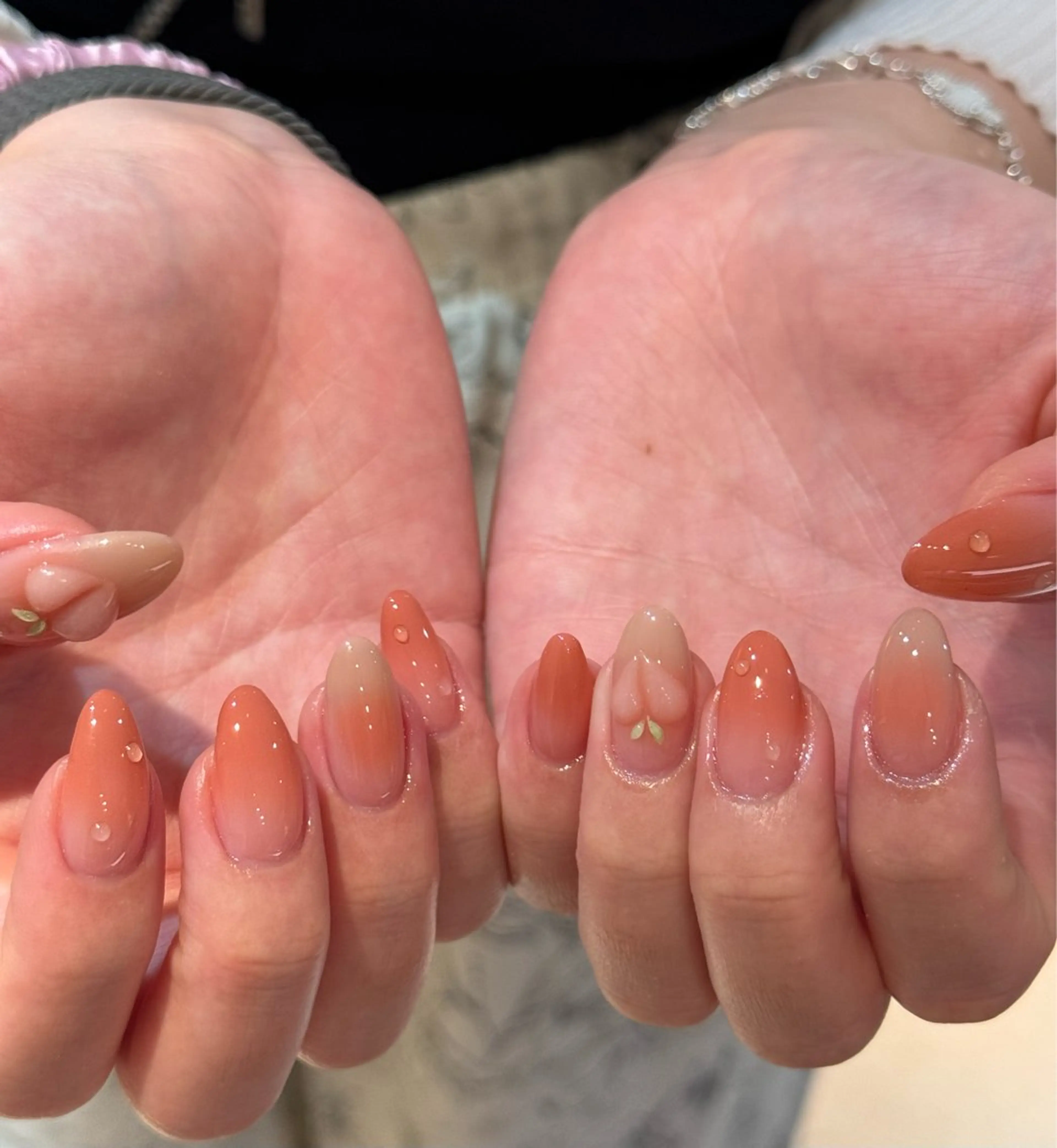 ネイル アートネイル オーロラネイル チークネイル フレンチネイル ガラスフレンチ 🎀🎀YooLi Nail Salonのネイルデザイン