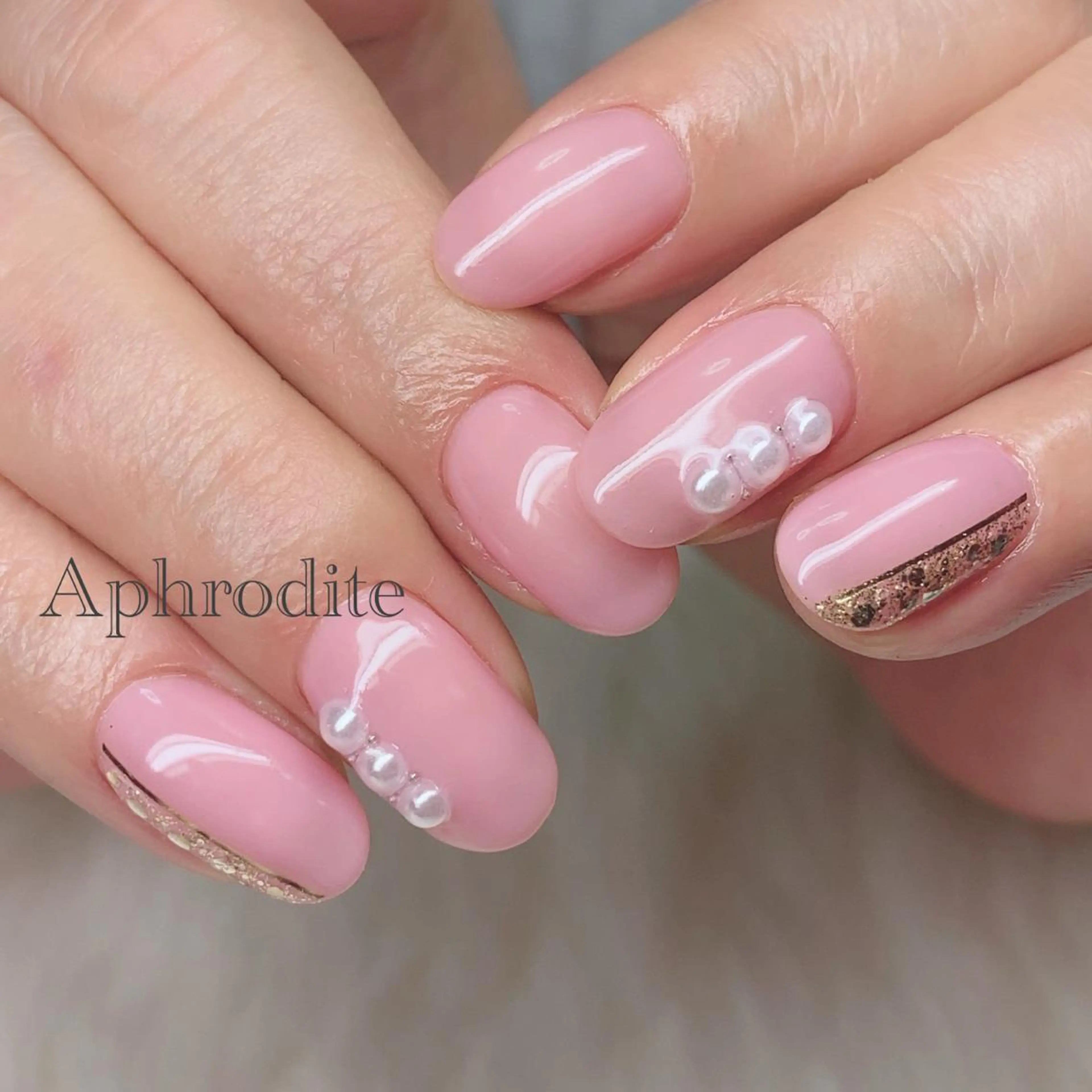 ネイル ジェルネイル Aphrodite パラジェル認定サロンのネイルデザイン