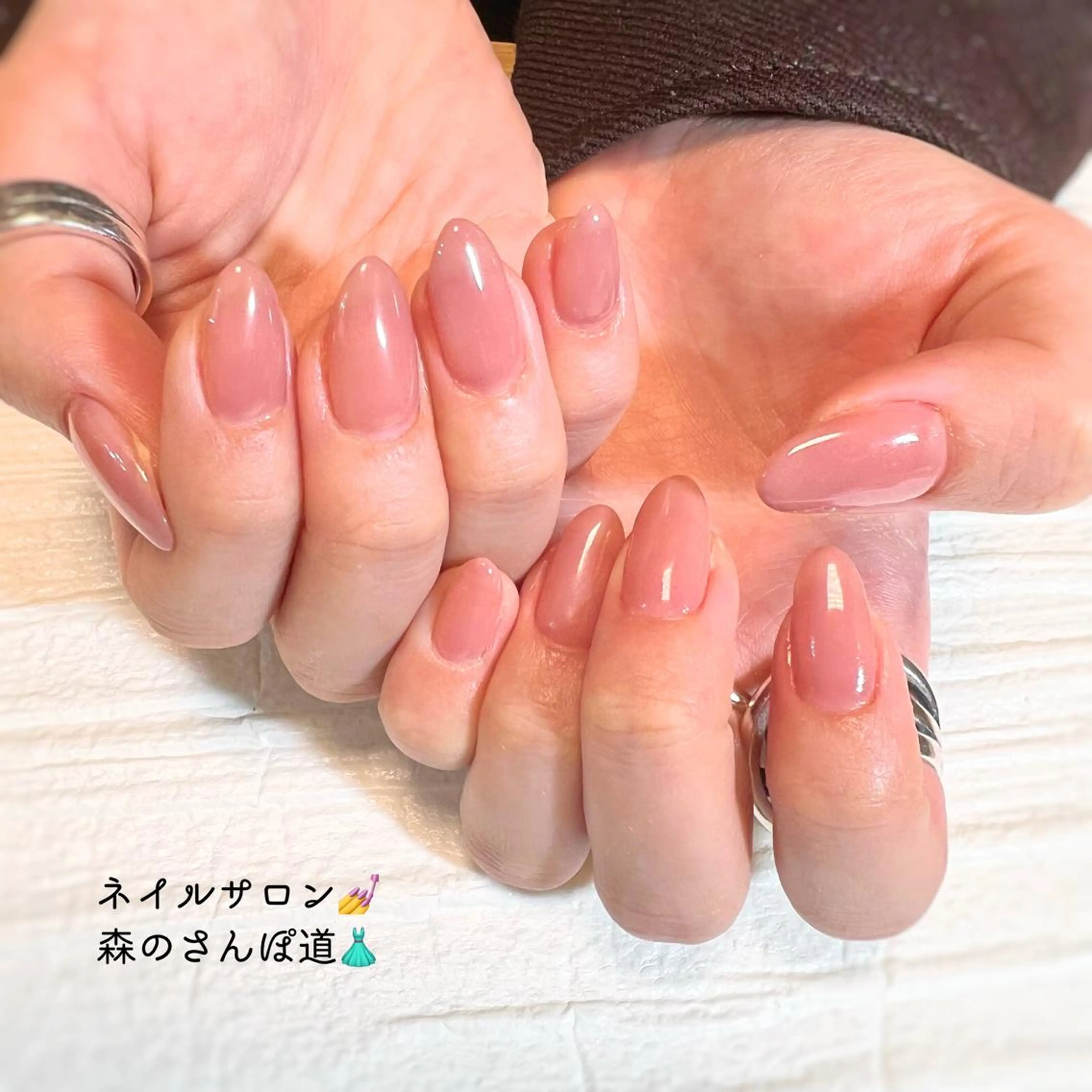 ネイル ハンドネイル ショートネイル 森のさんぽ道のネイルデザイン