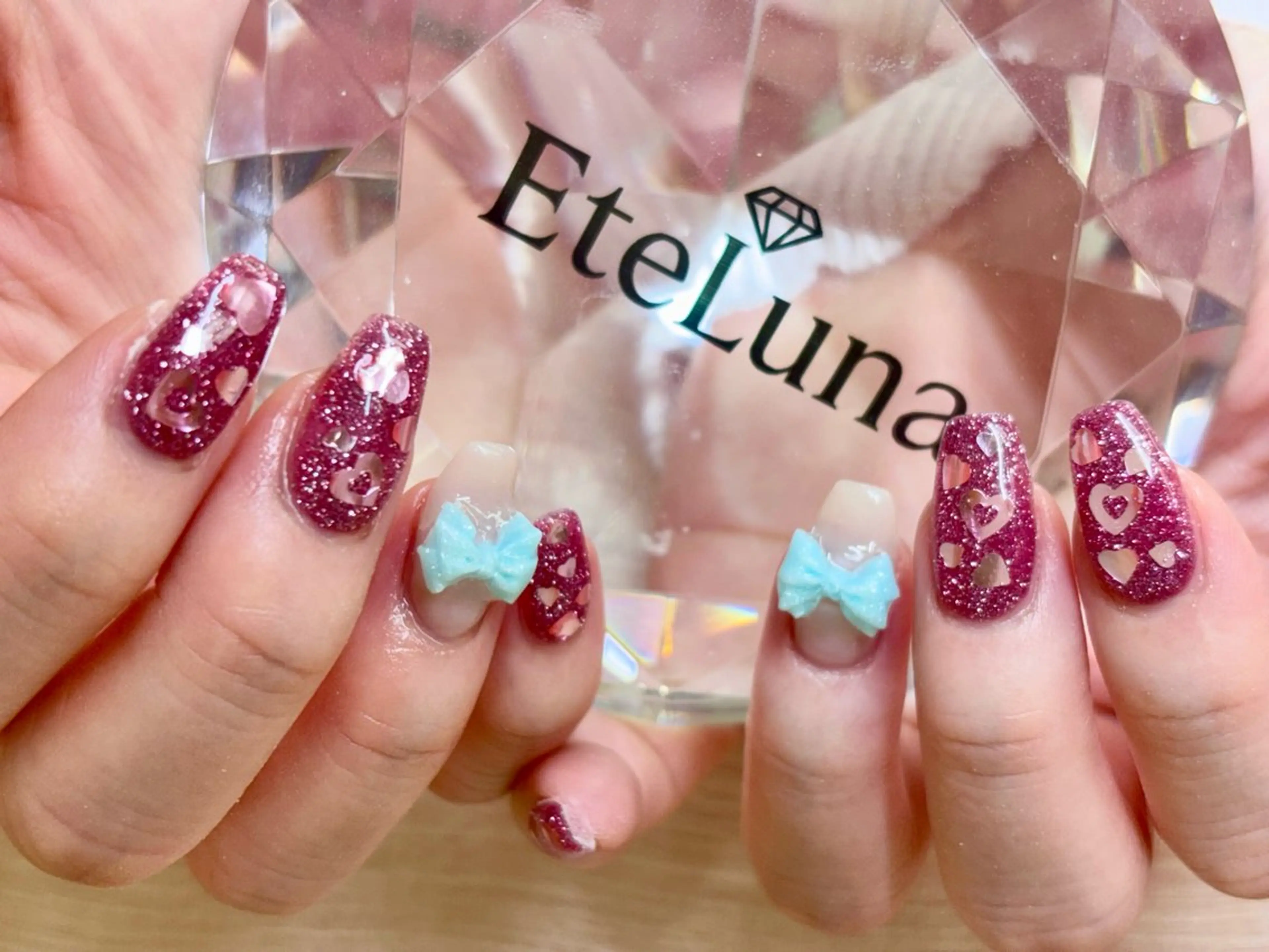 ネイル 持ち込み ハンドネイル ハンドケア ETE LUNA NAILのネイルデザイン