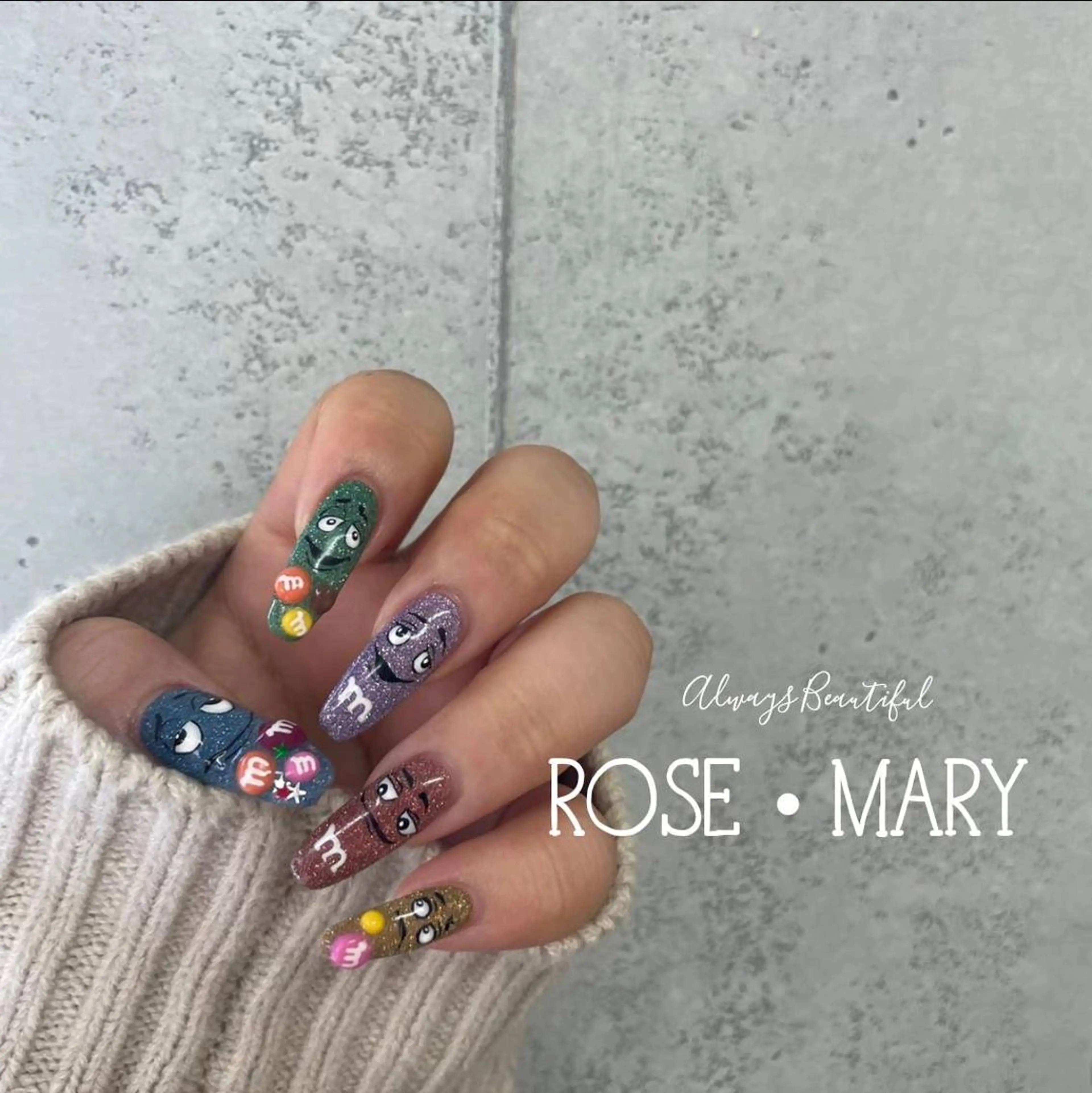 ネイル ROSE・ MARY 鈴木のネイルデザイン