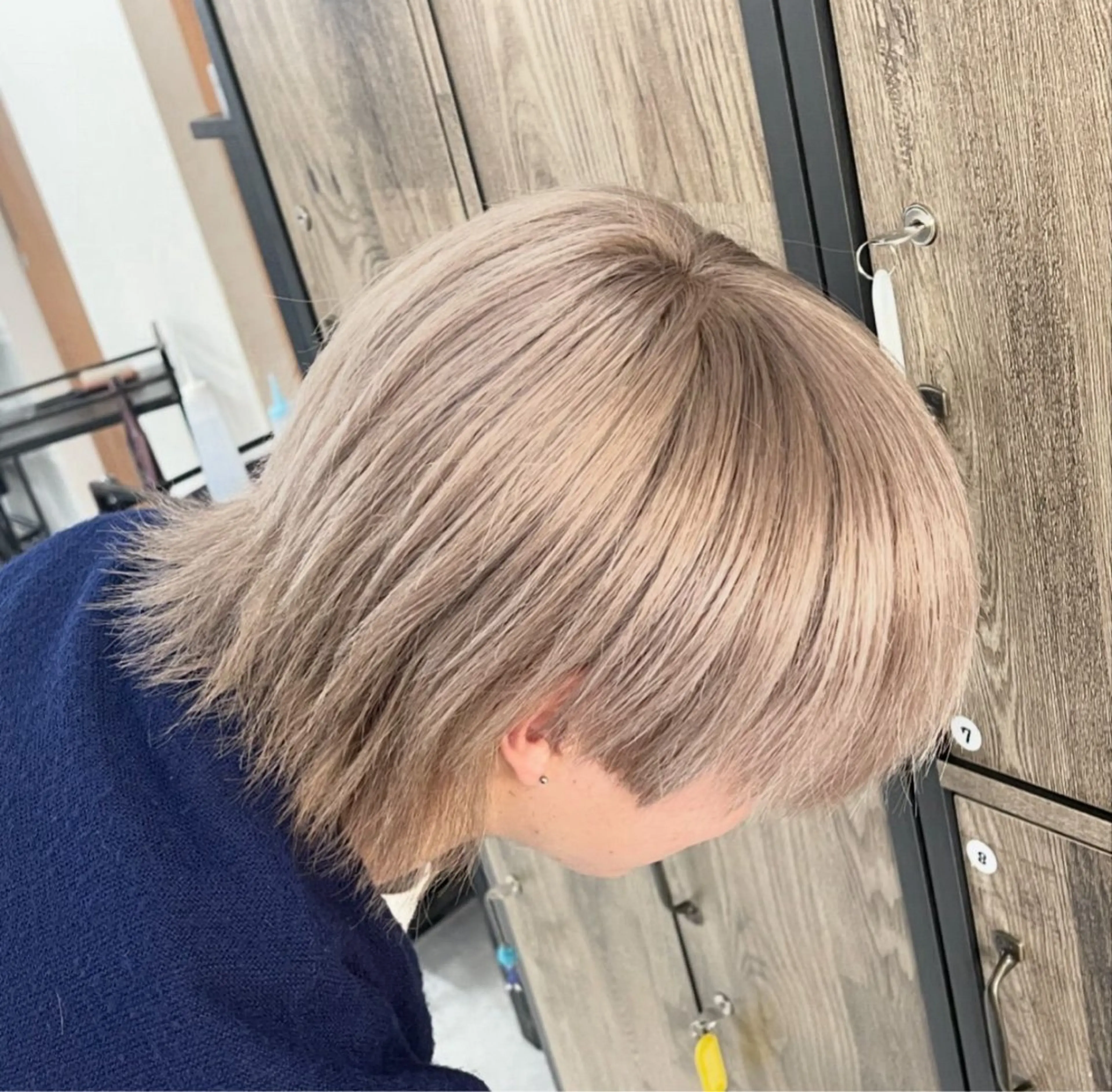 カラー メンズ メンズブリーチ メンズパーマ ブリーチ メンズパーマ専門 /縦落ち/渋谷駅近のヘアスタイル