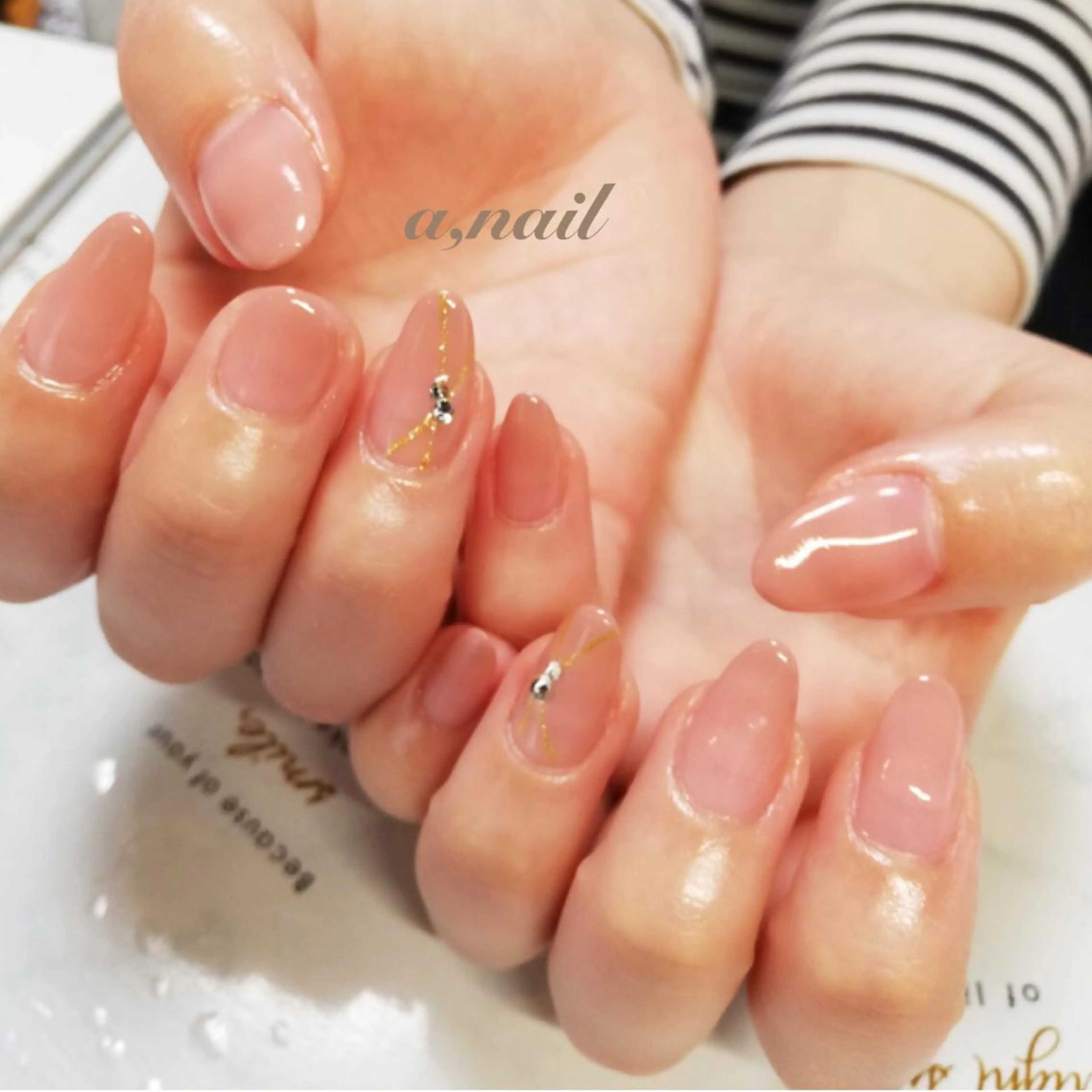 ネイル フットネイル ジェルネイル グラデーション オフィスネイル ワンカラーネイル ハンドネイル ネイルサロン エーネイルのネイルデザイン