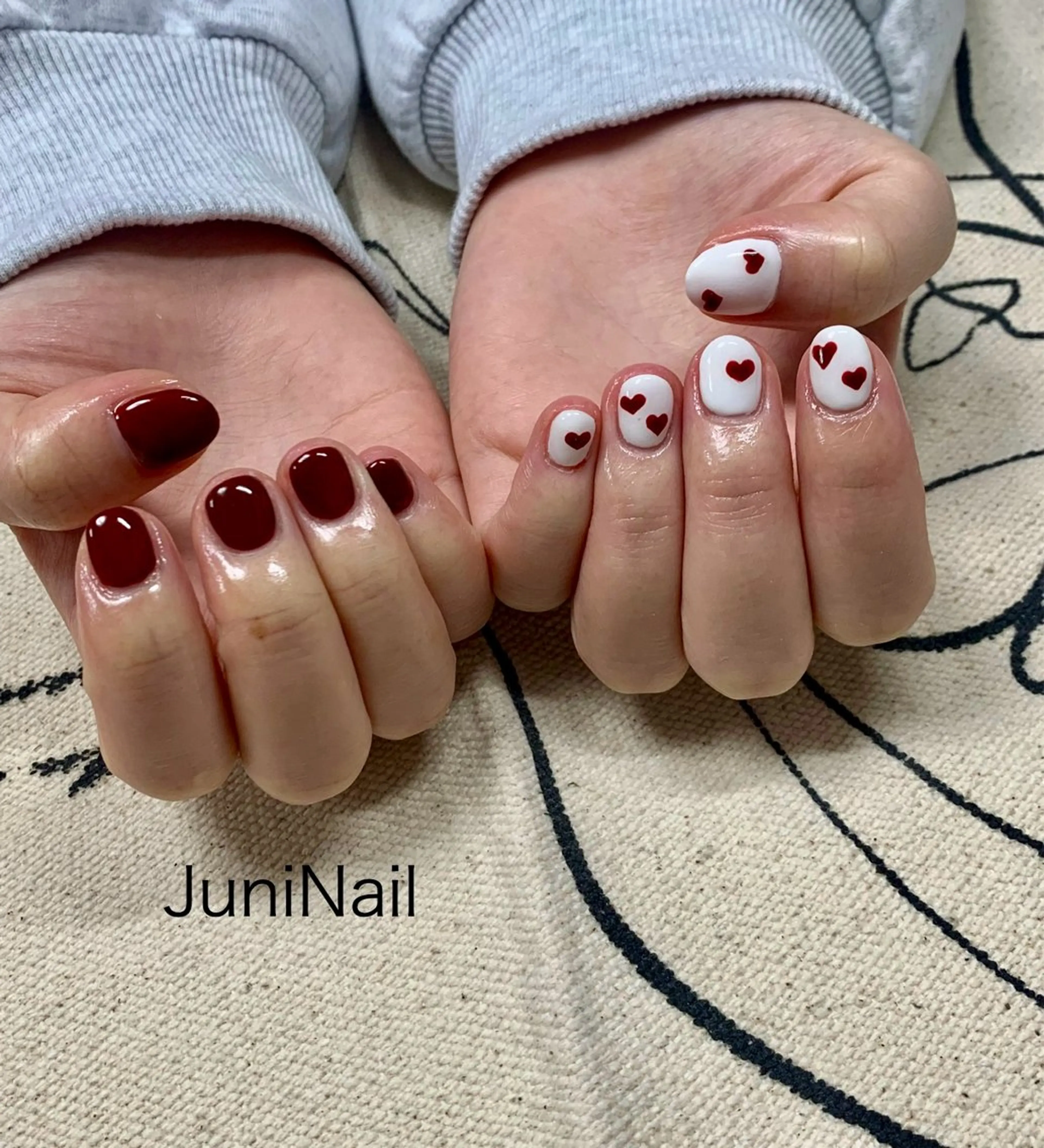 ネイル オーロラネイル クリアネイル 成人式 フラッシュネイル 氷ネイル・うるうるネイル ハンドネイル JuniNail 주니네일🇰🇷suのネイルデザイン