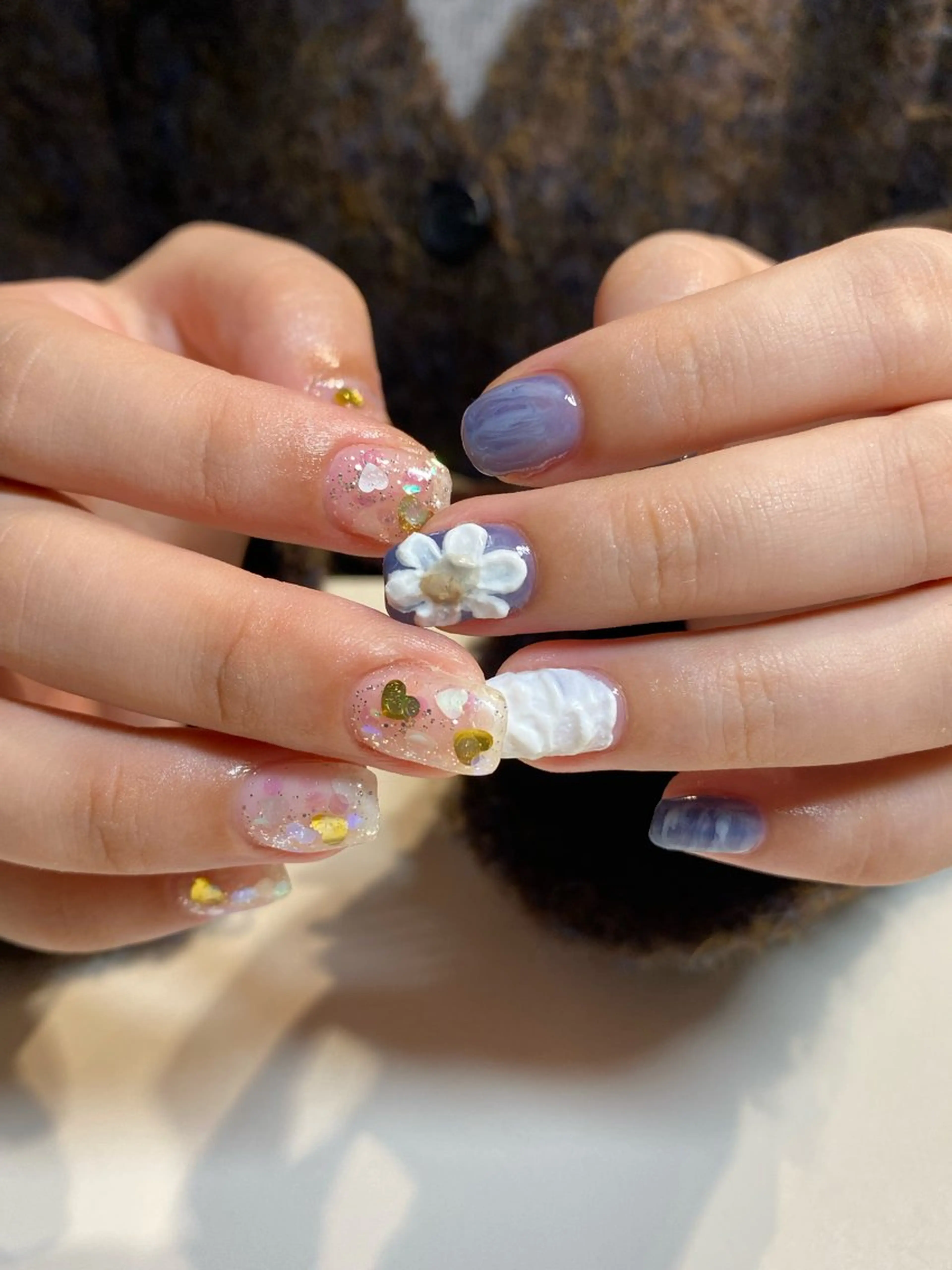 ネイル フットネイル フレンチネイル ジェルネイル グラデーション マグネットネイル misa🫧ナチュラ ル縮毛矯正/髪質改善のヘアスタイル