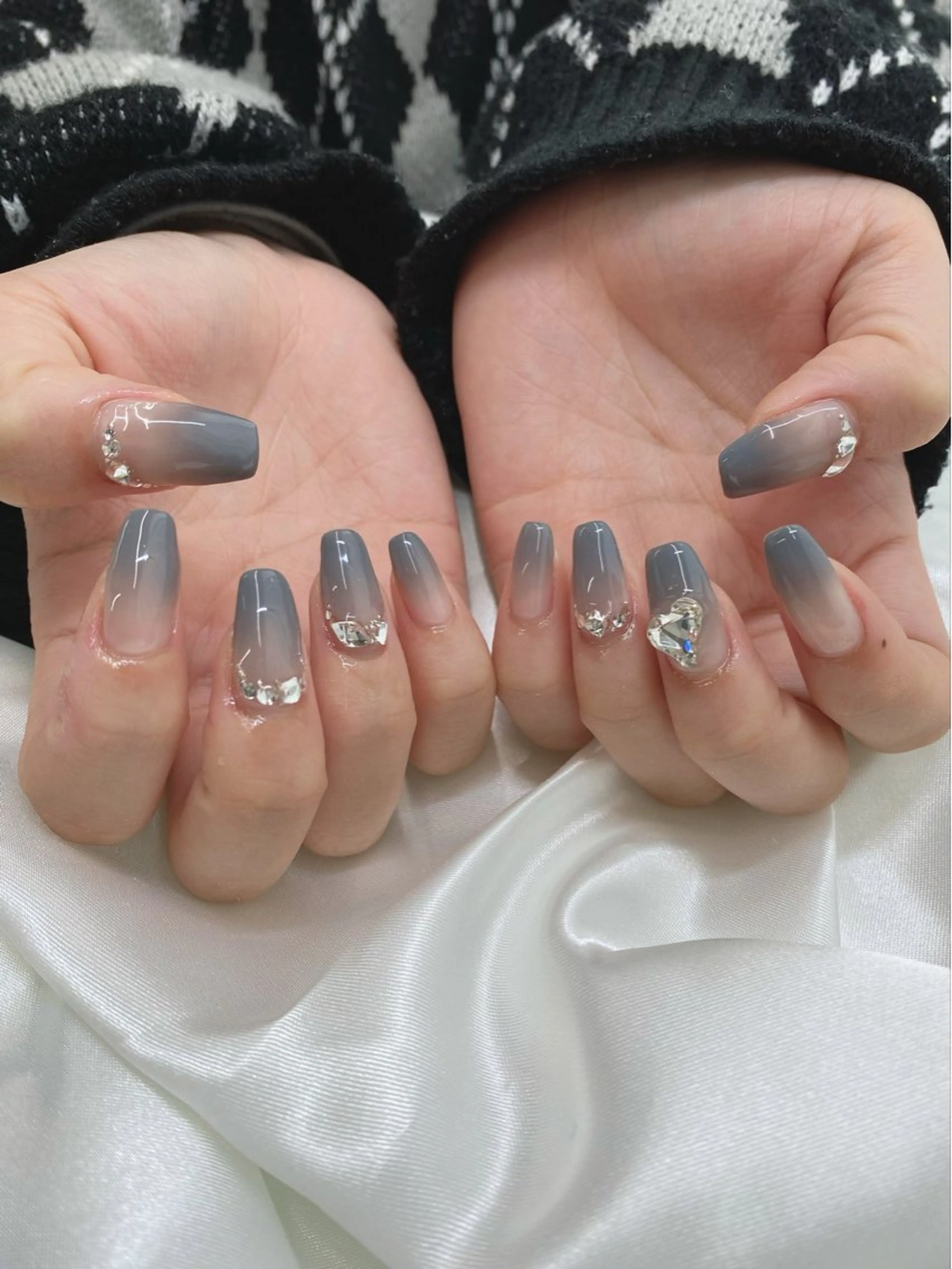 ネイル ハンドネイル 【LILY】 ainaのネイルデザイン