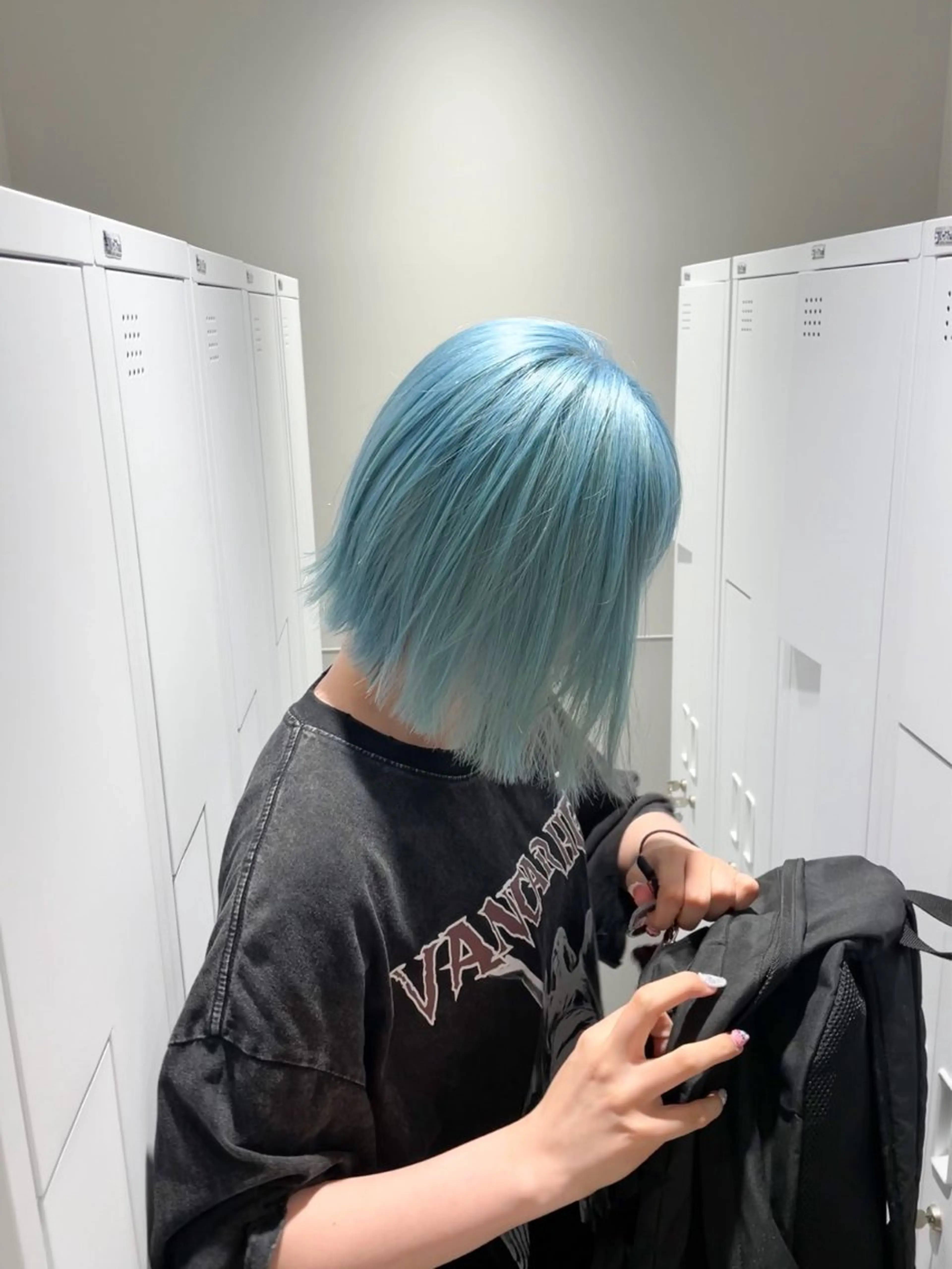 ショート カラー パーマ ヘアアレンジ キッズ ブリーチ ハイライトカラー ハイトーンカラー ハイライト ショートヘア 大人スタイル 太田のヘアスタイル