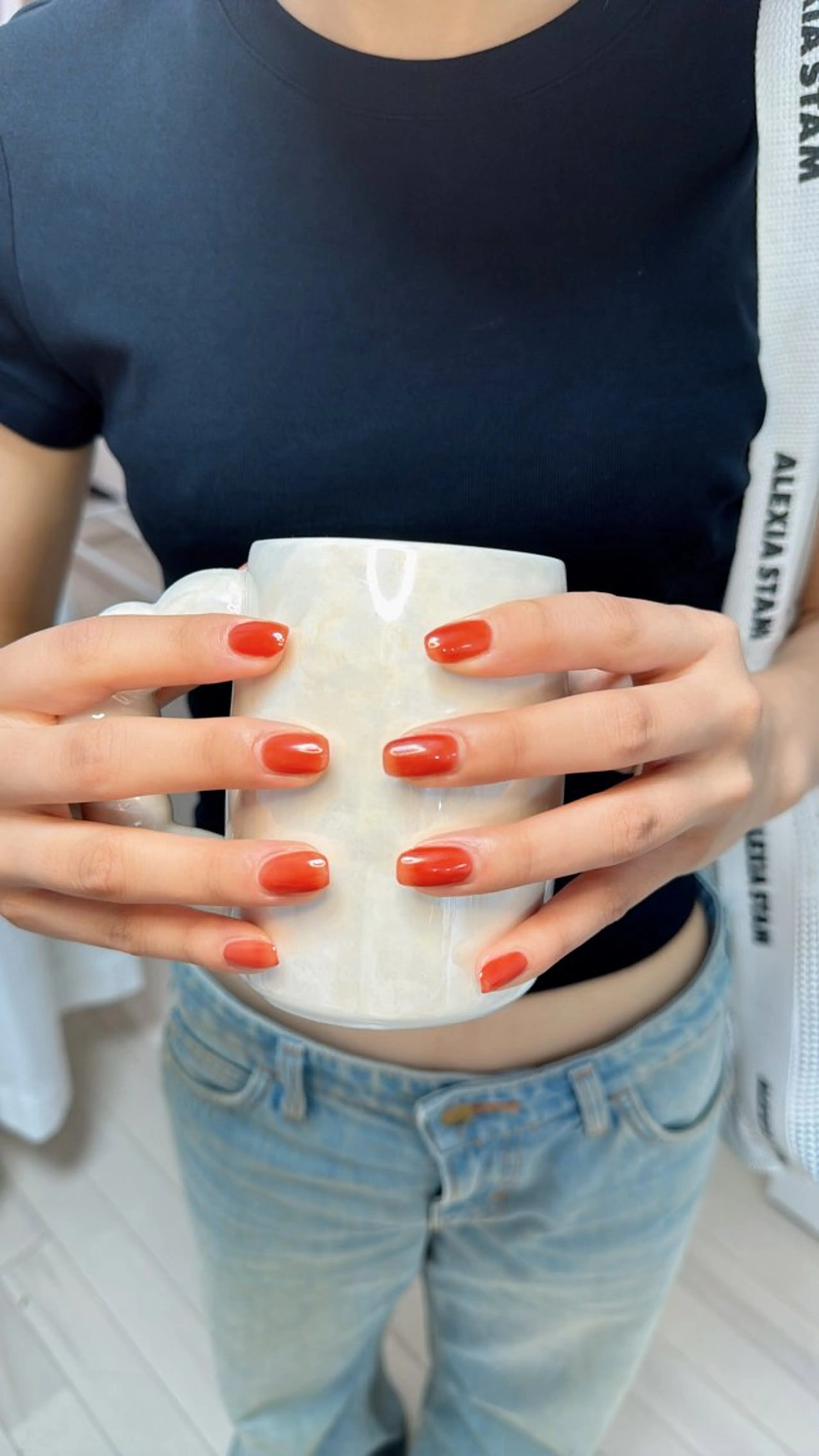 ネイル アートネイル オーロラネイル チークネイル フレンチネイル ガラスフレンチ 🎀YooLi Nail salonのネイルデザイン