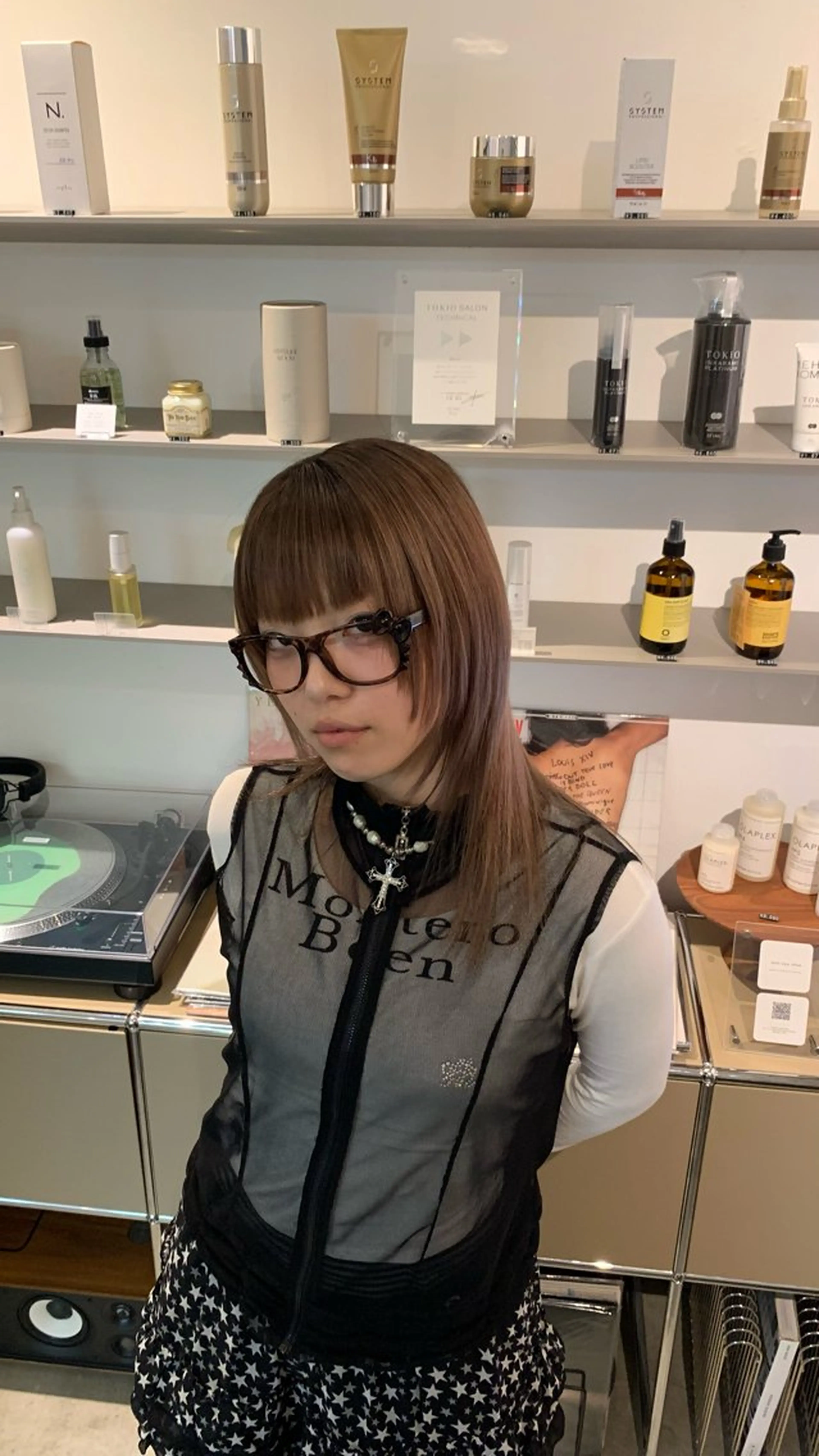 セミロング トリートメント Tsukasa/ ハイトーン/寒色のヘアスタイル