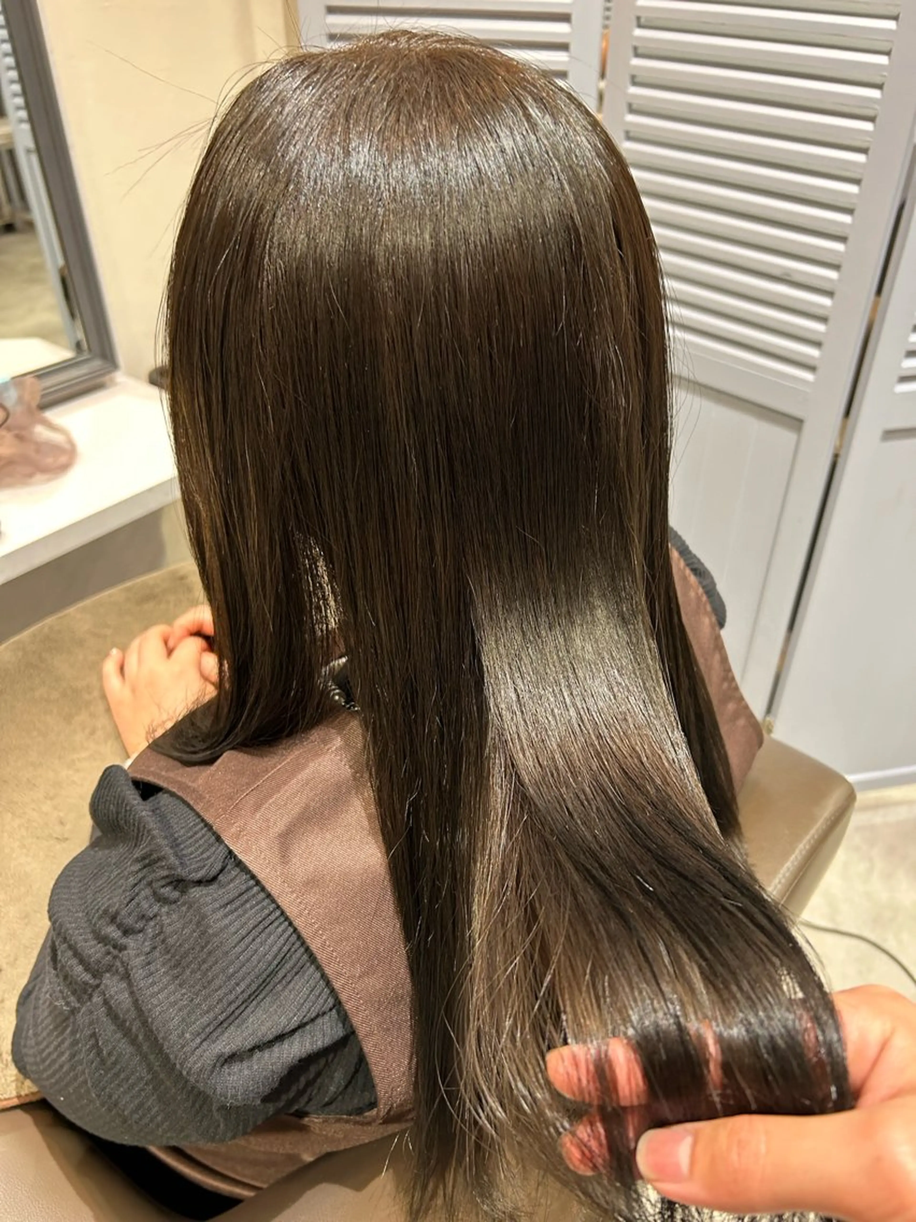 ロング カラー ヘアカラー トリートメント SUGAR/ソウ みたけのヘアスタイル