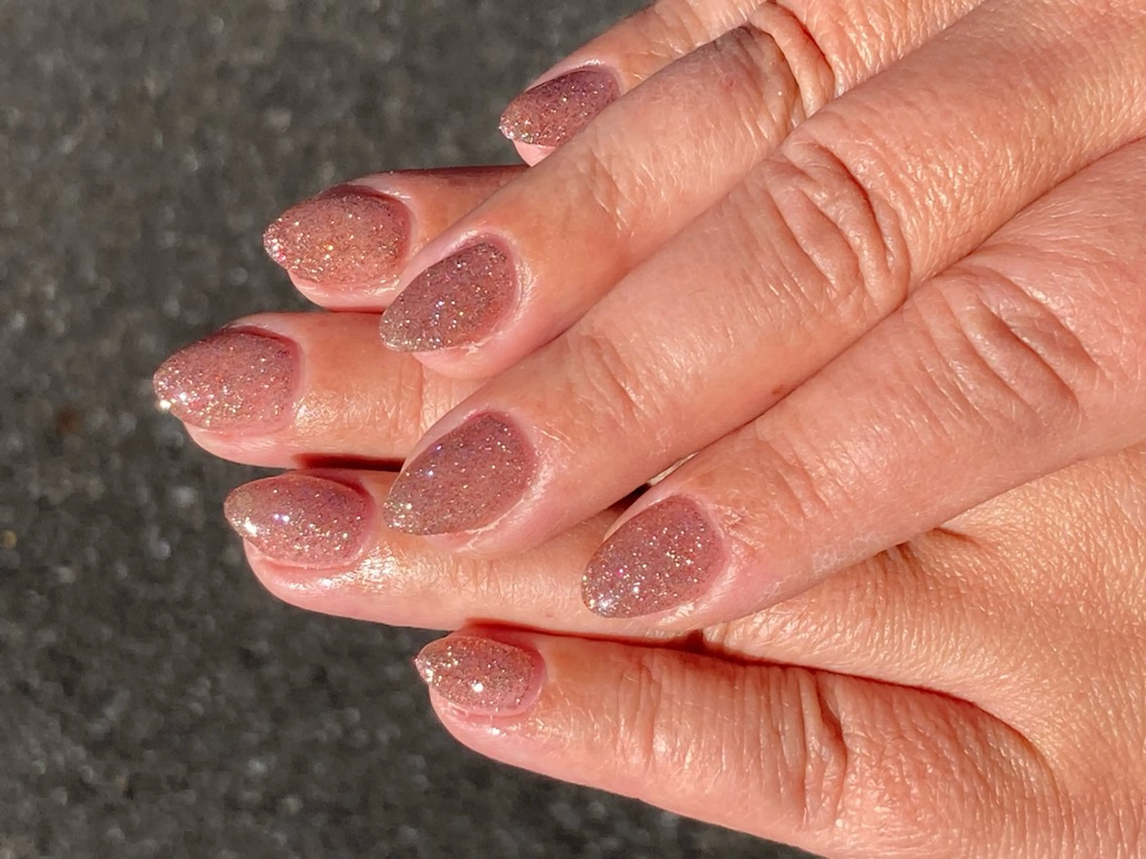 ミディアム et. nailのネイルデザイン