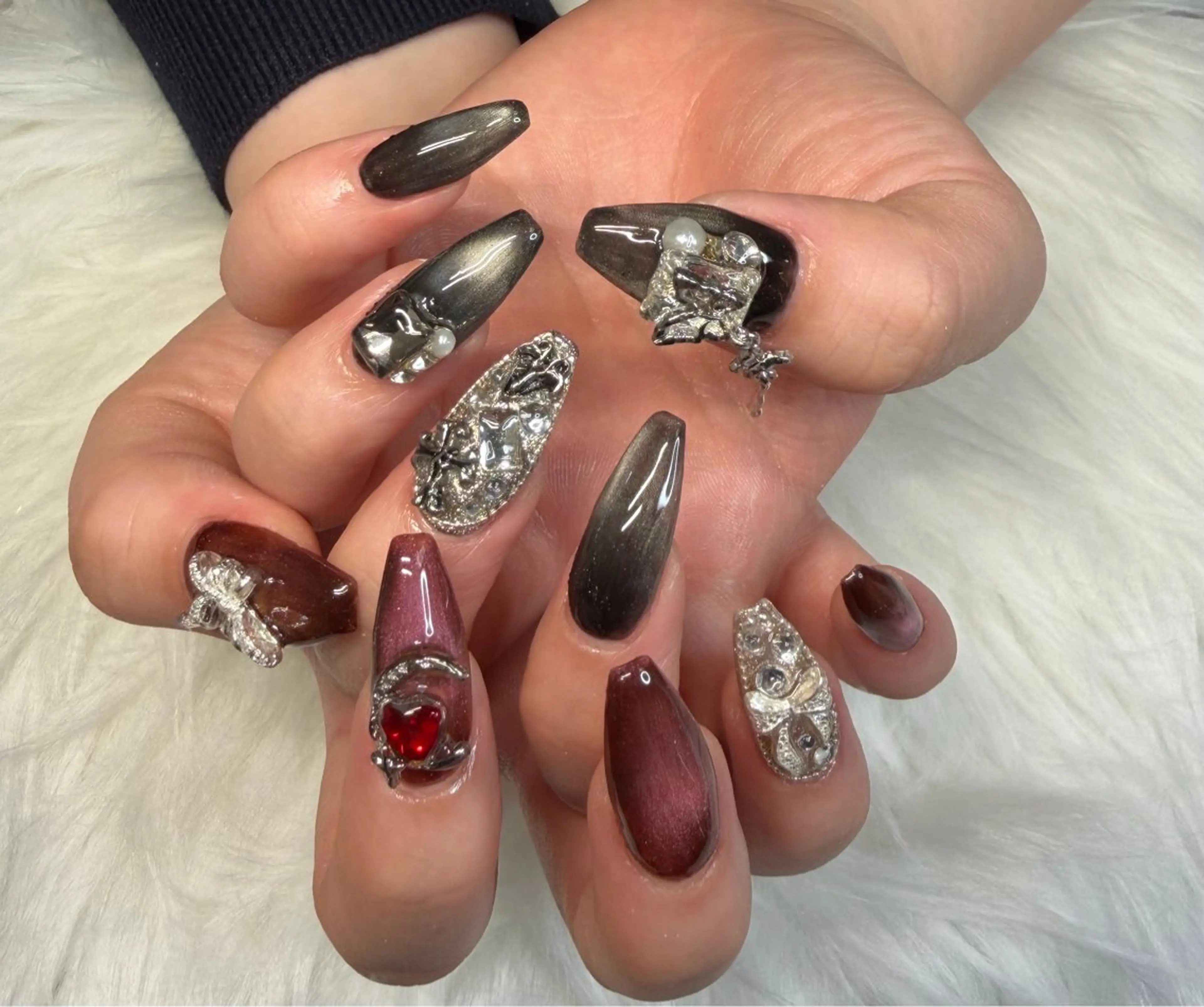 ネイル ハンドネイル SHI ROのネイルデザイン