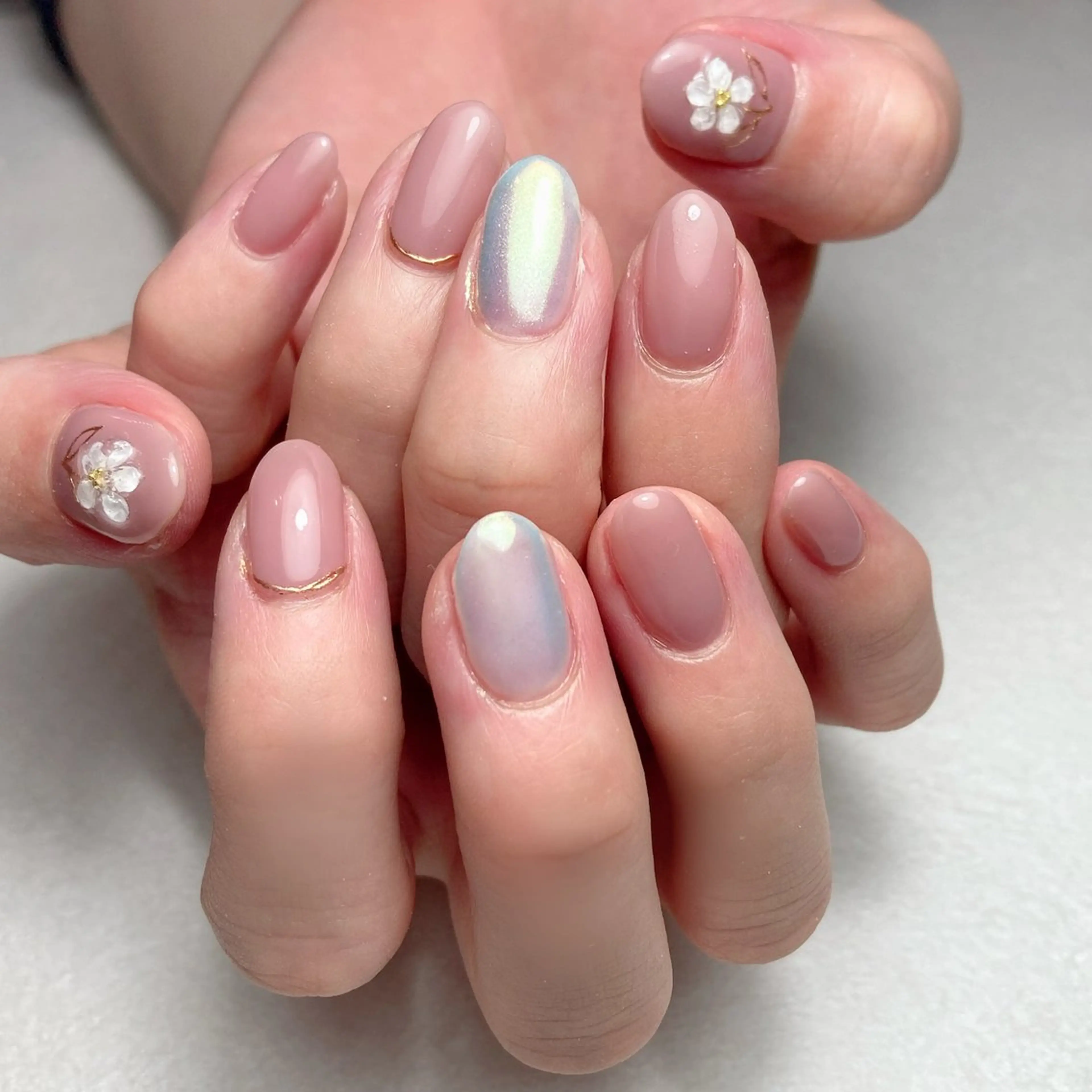 ネイル かおる KAORUのネイルデザイン