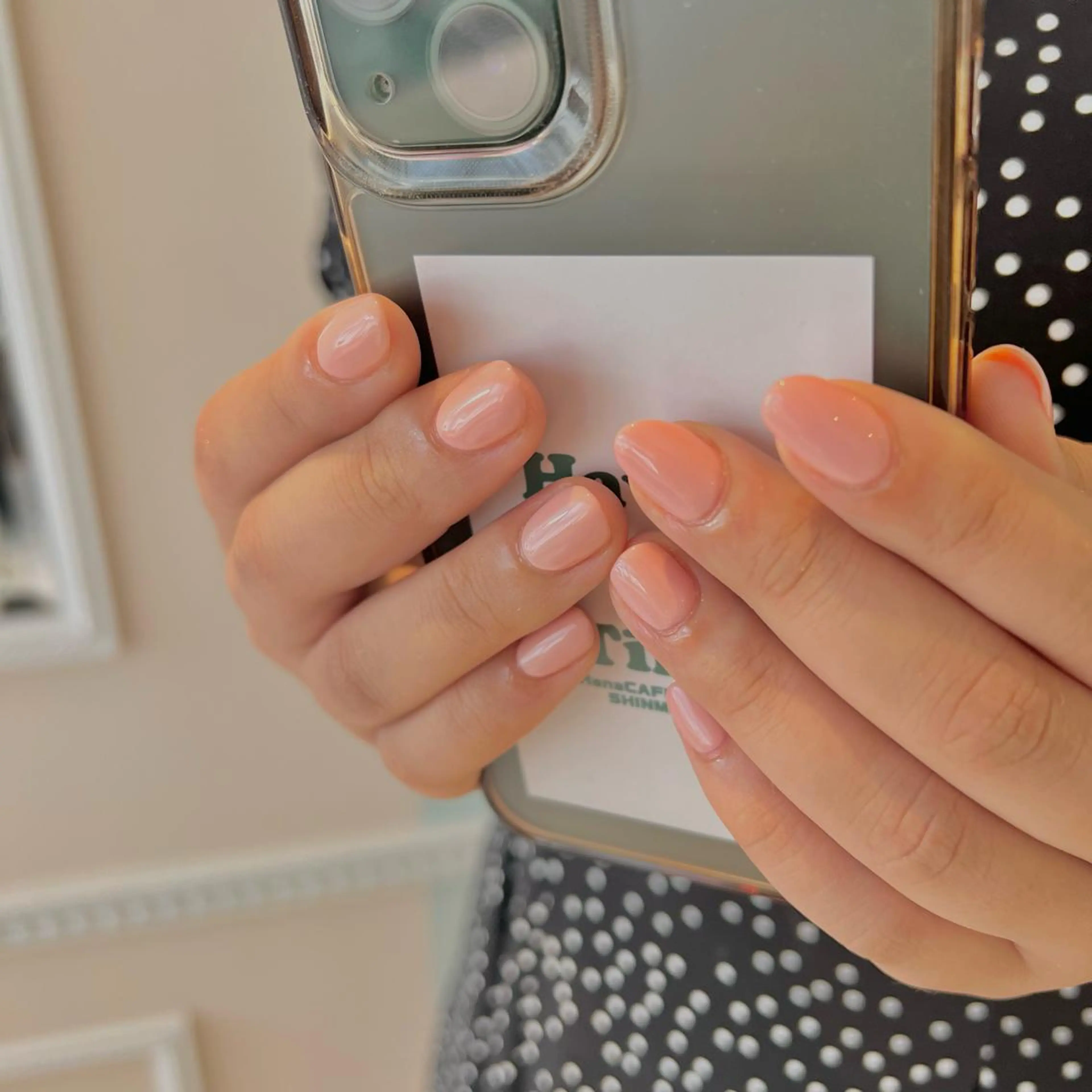 ネイル ワンカラーネイル ハンドネイル 🎀チーク/ちゅるん 🫧chisa🎀のネイルデザイン