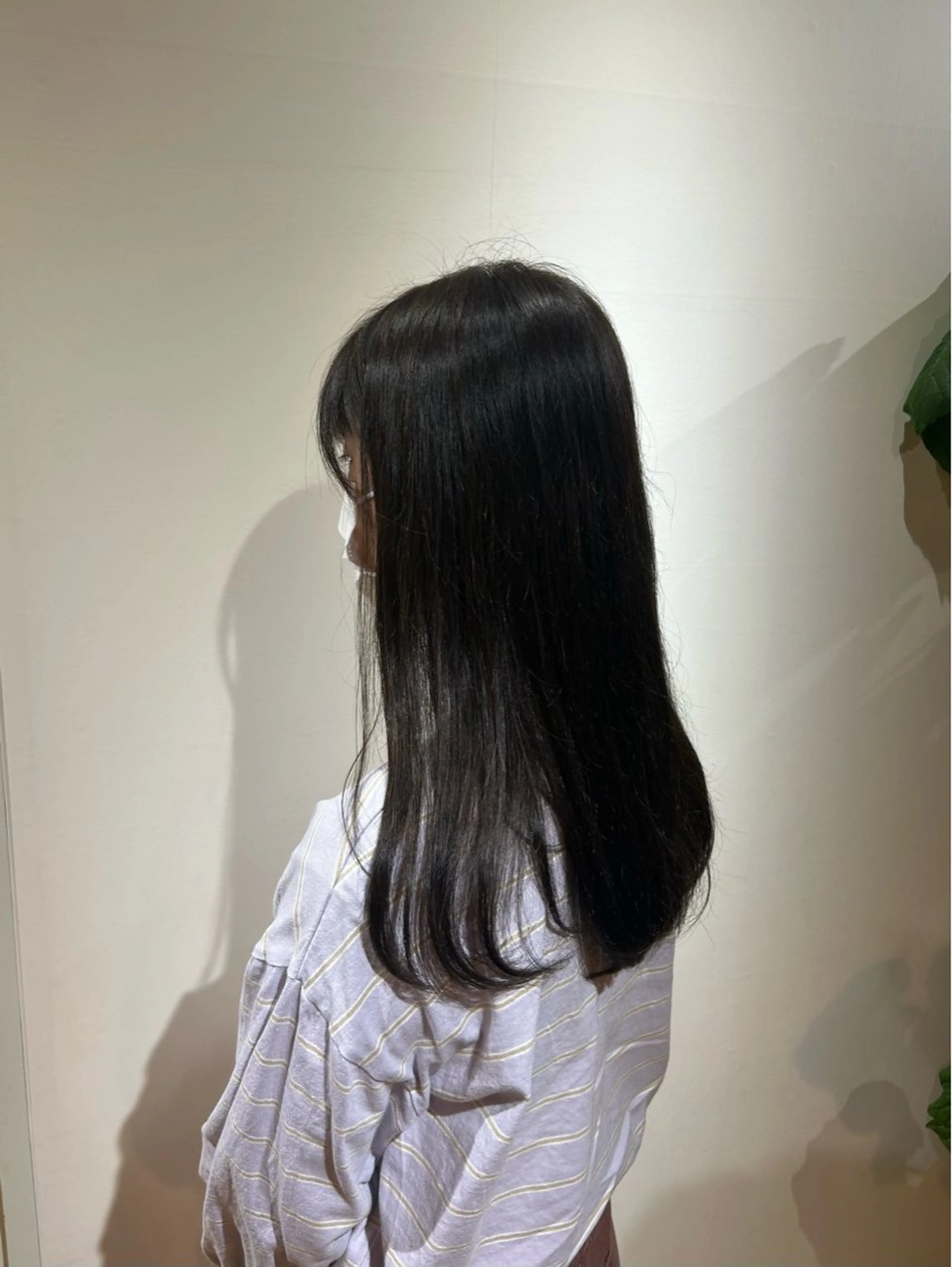 セミロング 韓国風ヘア トリートメント ·.⟡ 福田 彩乃 透明感カラー🪄🩵のヘアスタイル