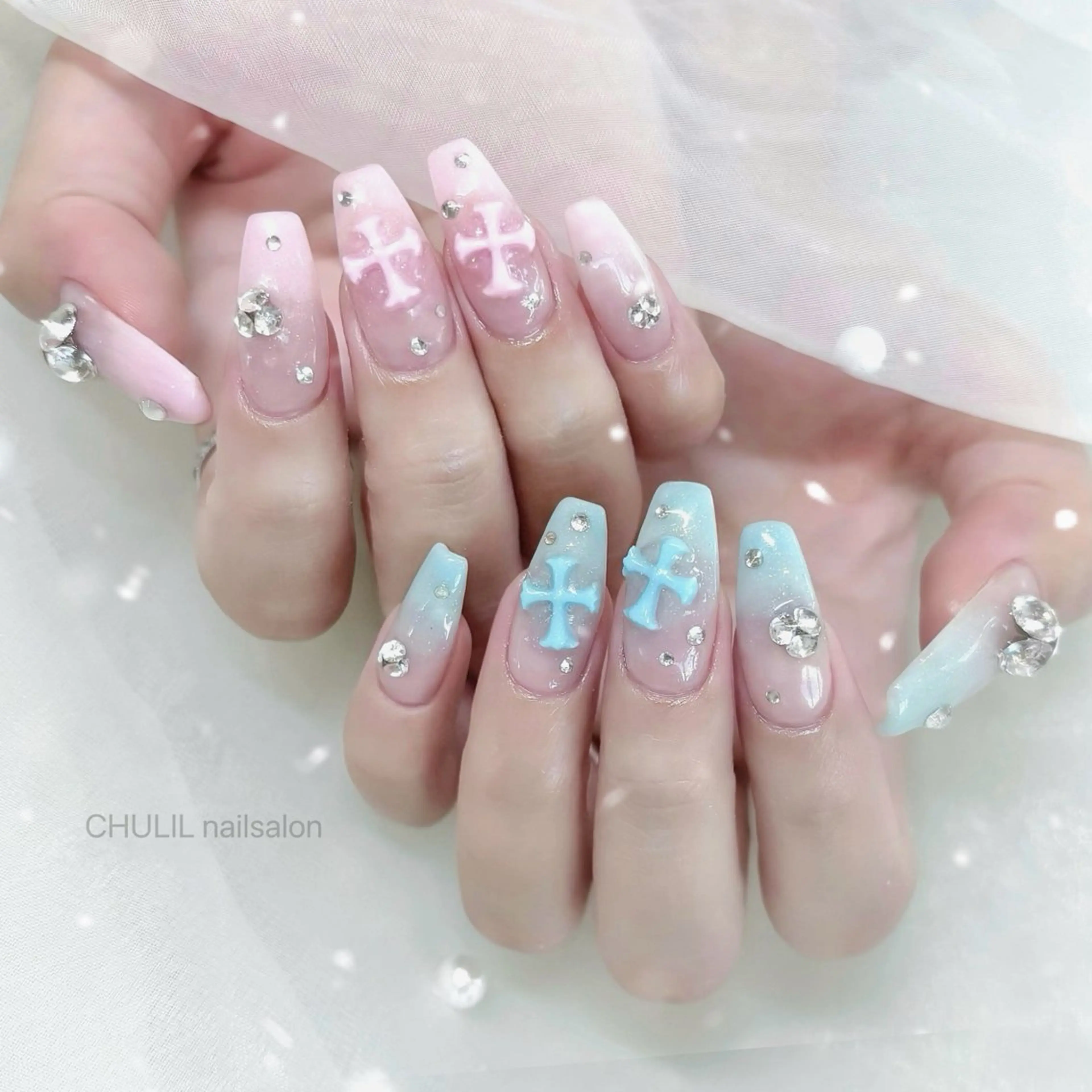 ネイル ハンドネイル CHULIL nailsalonのネイルデザイン