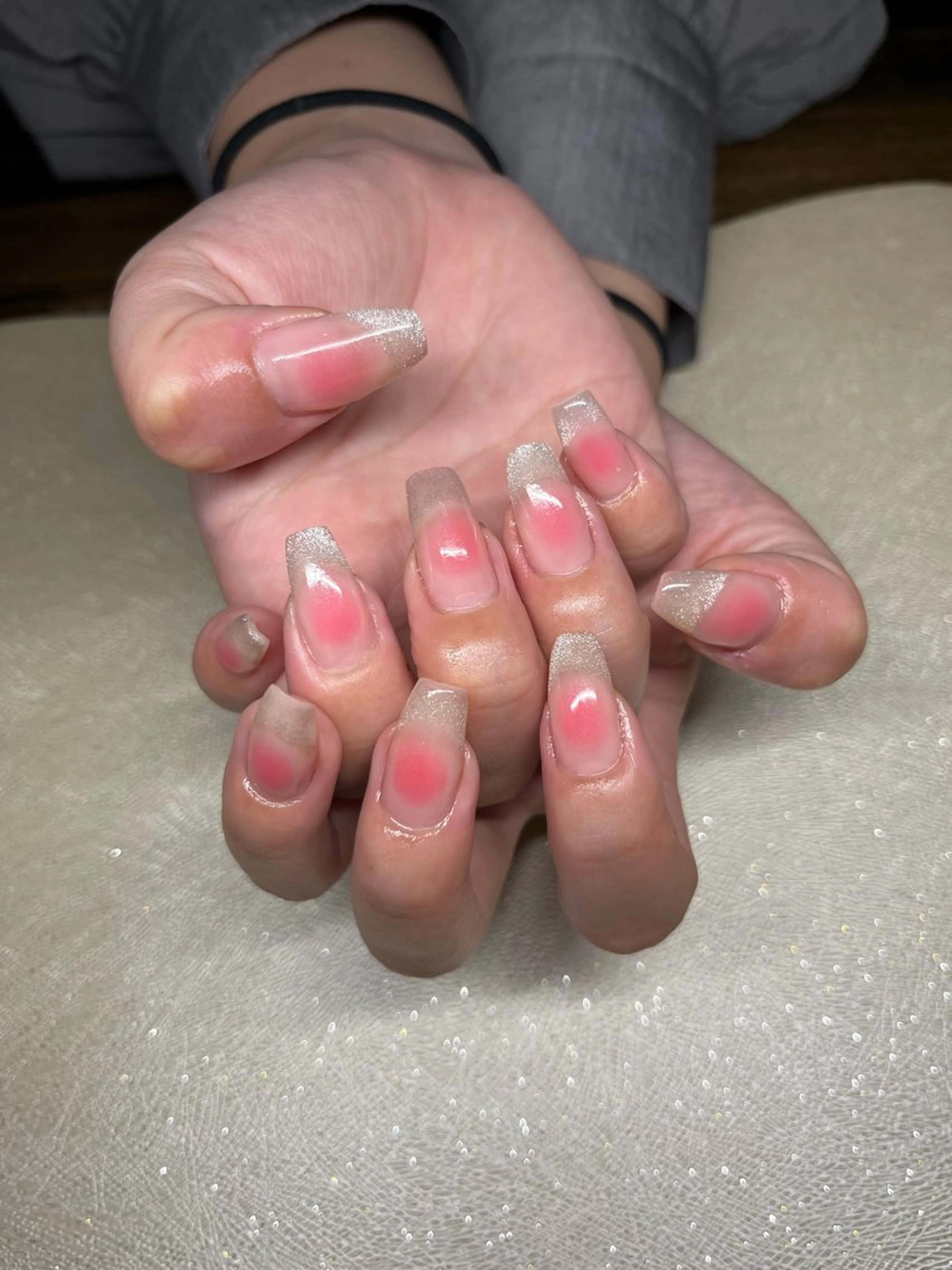 ネイル フレンチネイル ハンドネイル 𝐴𝑁𝑈𝐸 トラブル爪育成専門のネイルデザイン