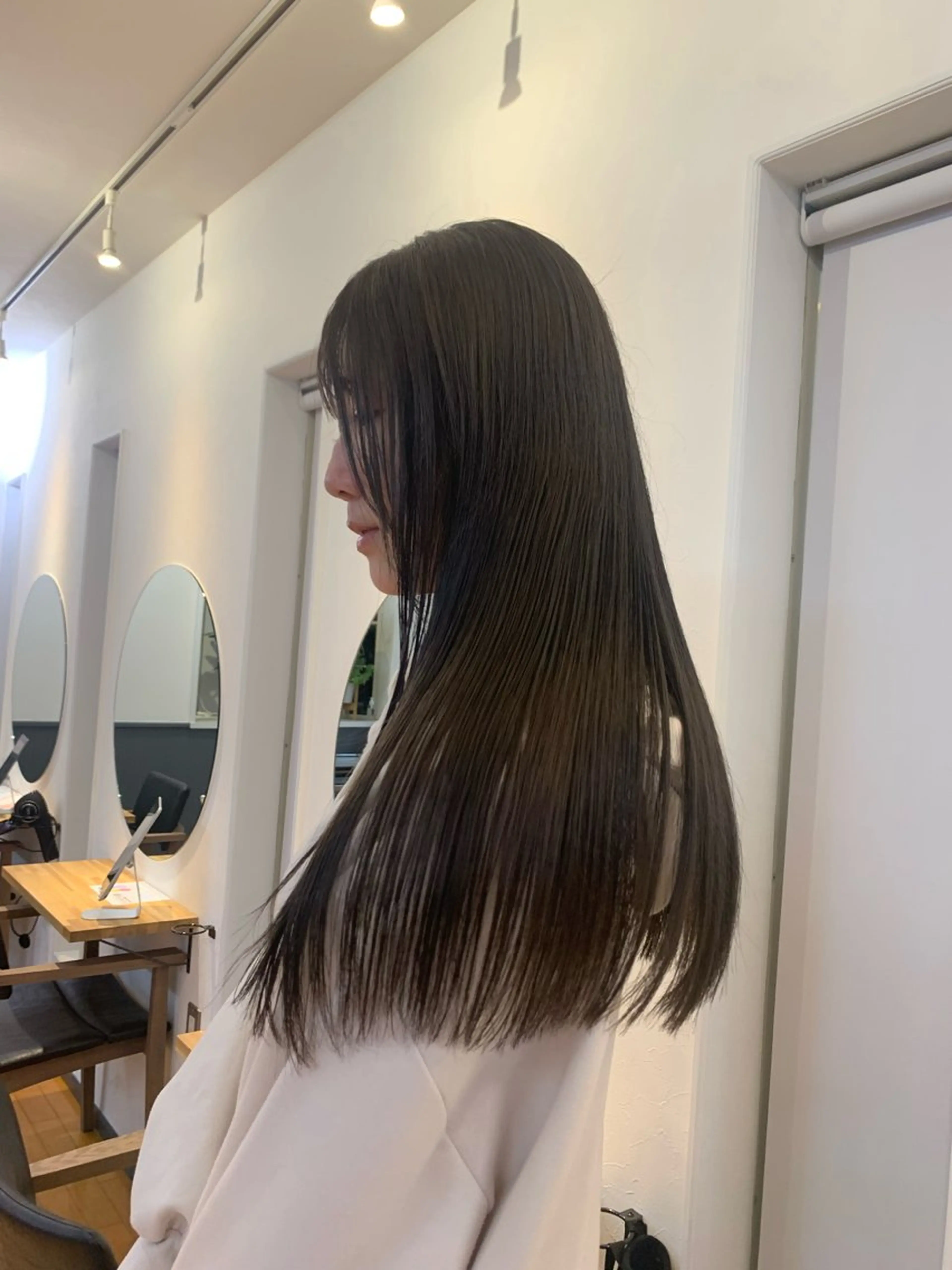 ミディアム カラー 髪質改善 トリートメント トリートメント cupra所属・カワクボ ソラのヘアスタイル