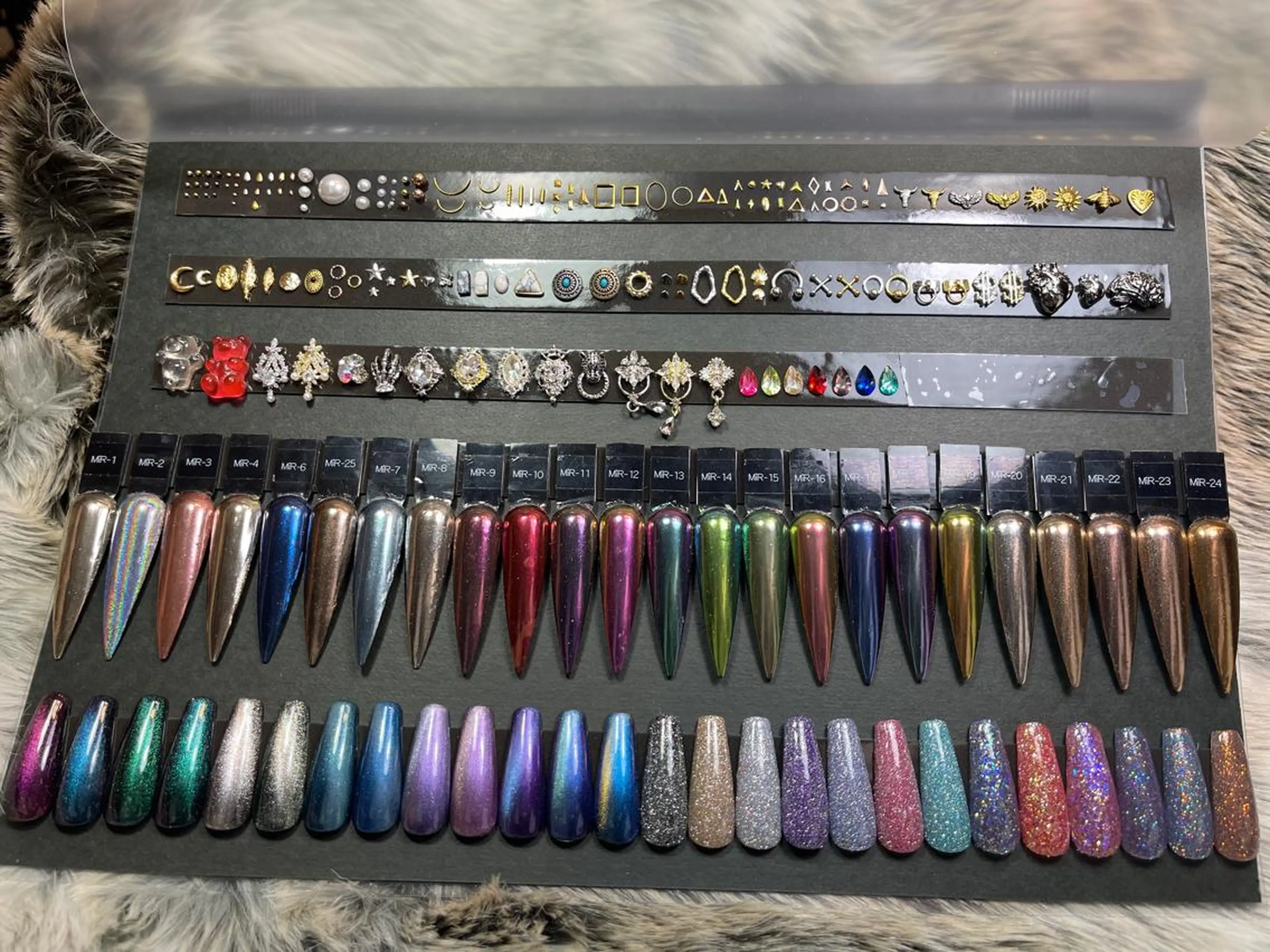 ネイル フラッシュネイル ジェルネイル マグネットネイル ミラーネイル Yamawaki by NSGのネイルデザイン