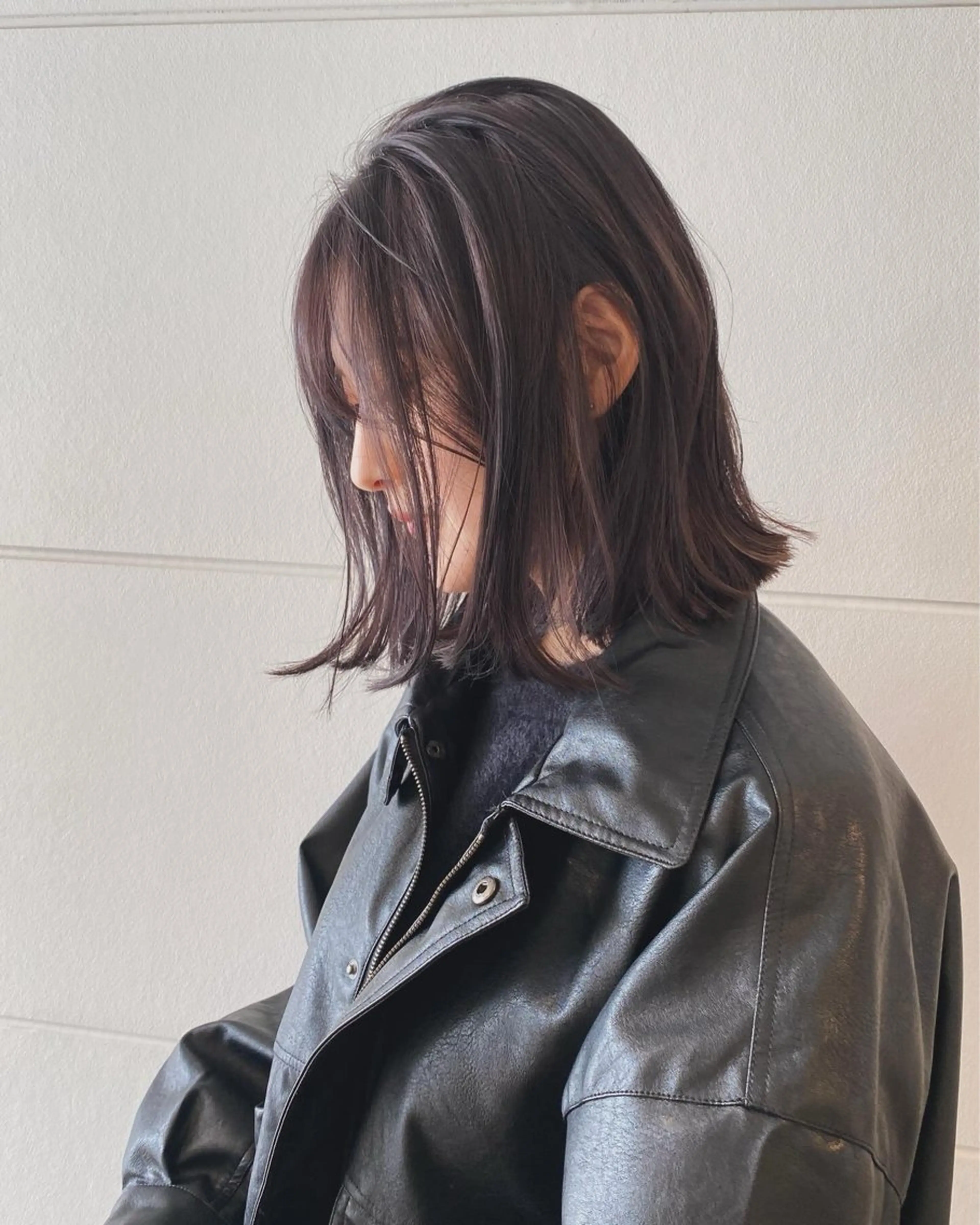 ミディアム カラー 美髪ストレート 川本雄己のヘアスタイル