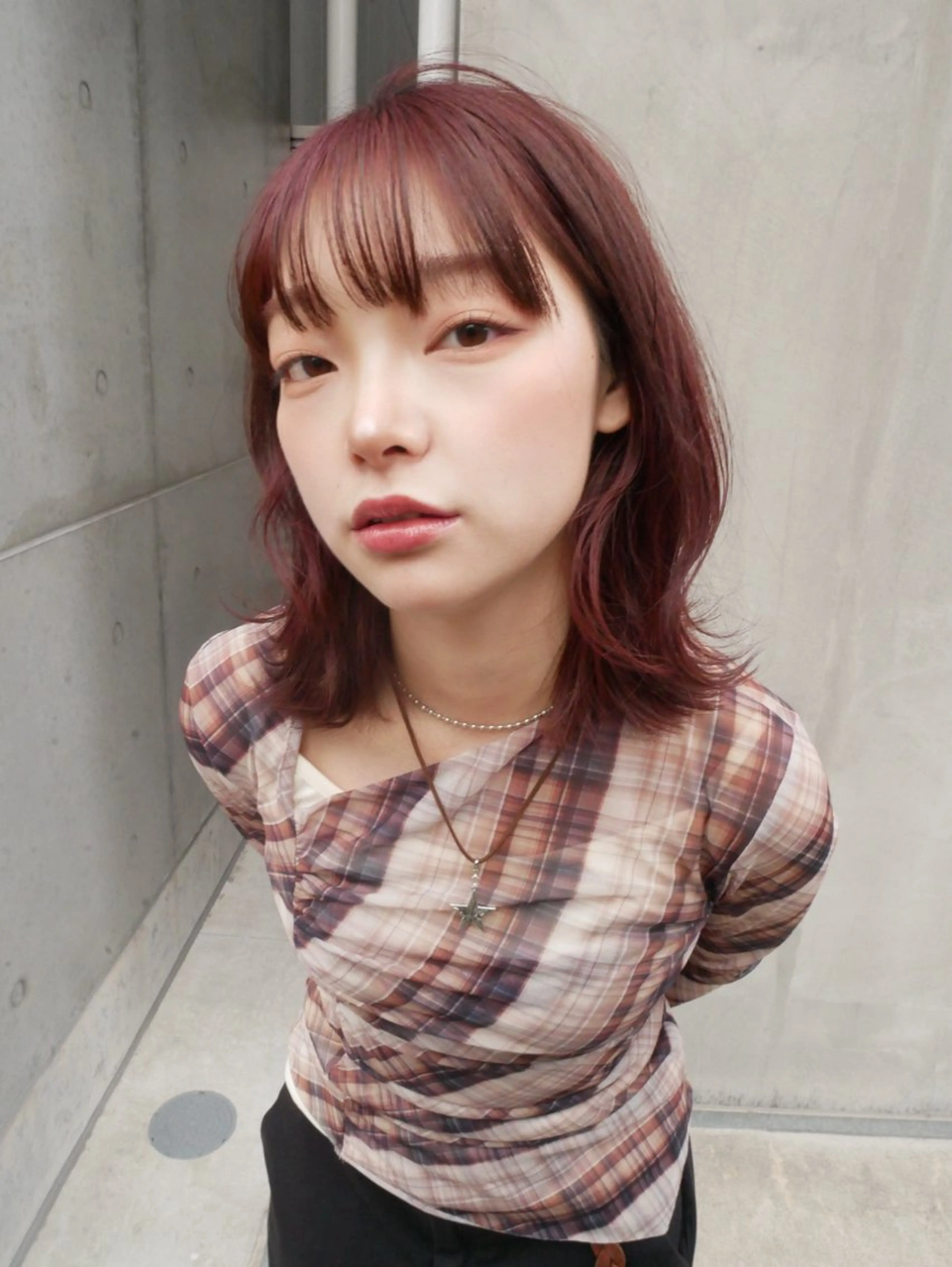 ミディアム カラー 森田遥奈/透明感カラ ー/似合わせカットのヘアスタイル