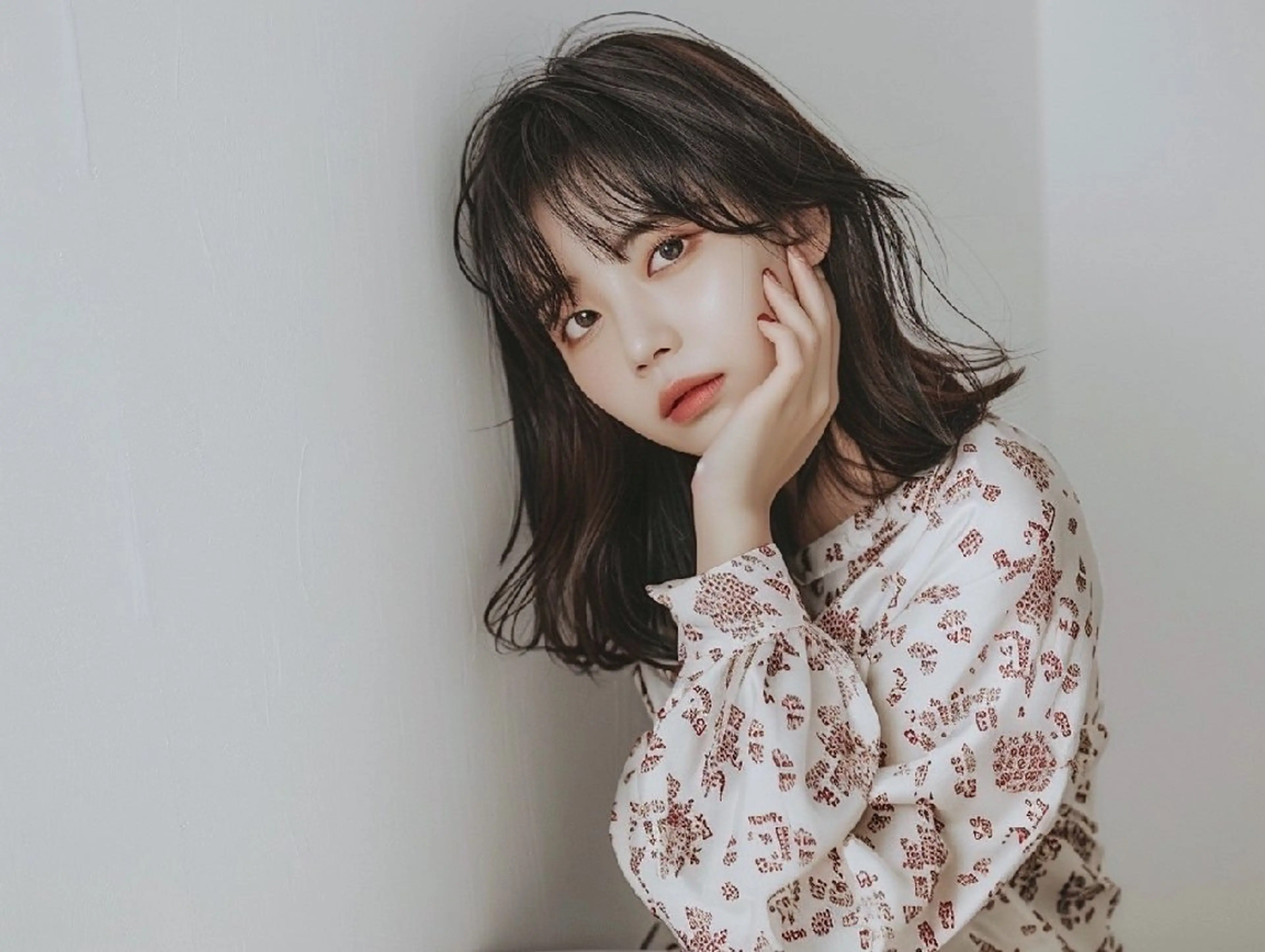 カラー 束感まつぱ🥑🤍 NATUKI🤍のヘアスタイル