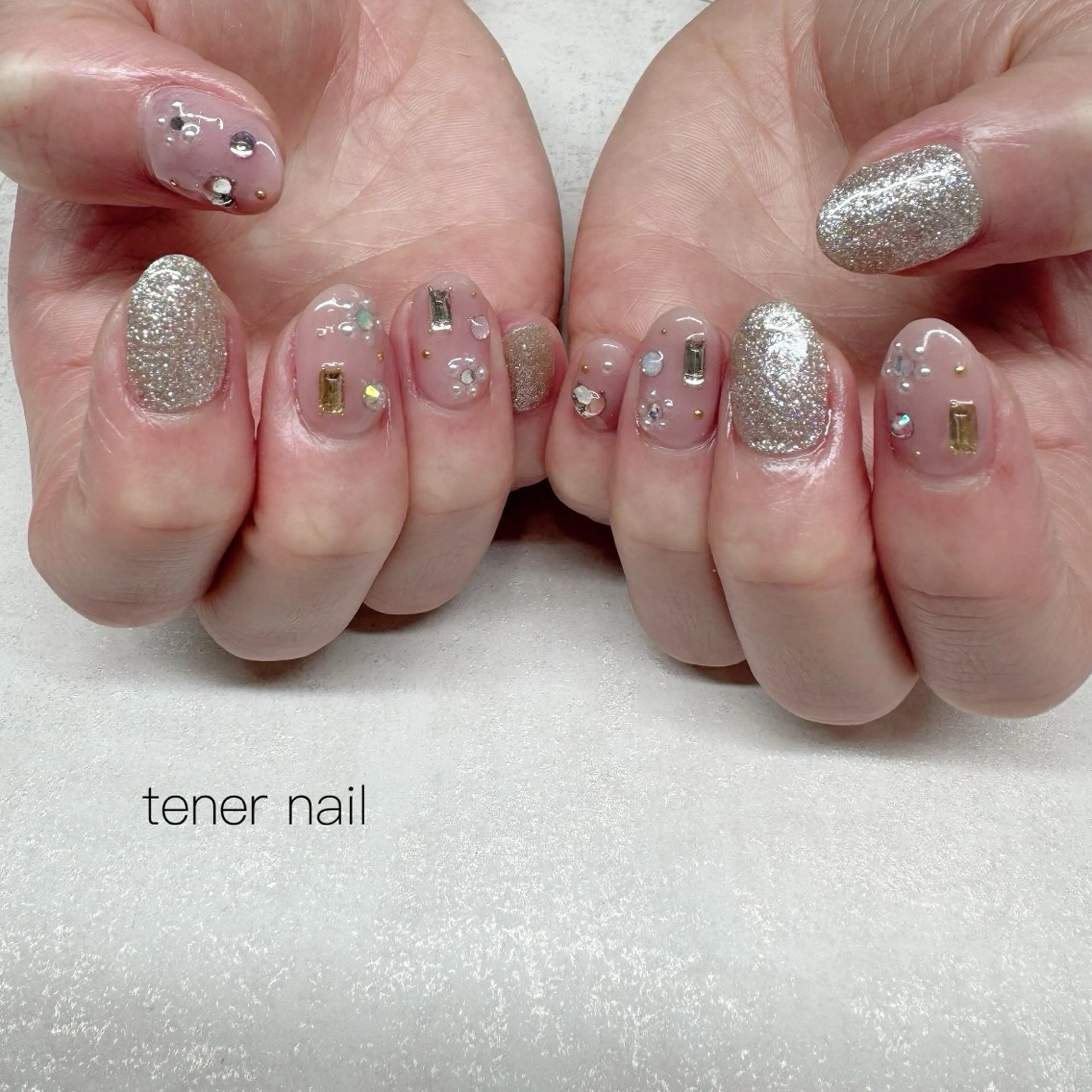 ネイル キラキラネイル ピンク ハンドネイル テネルネイル tener nailのネイルデザイン